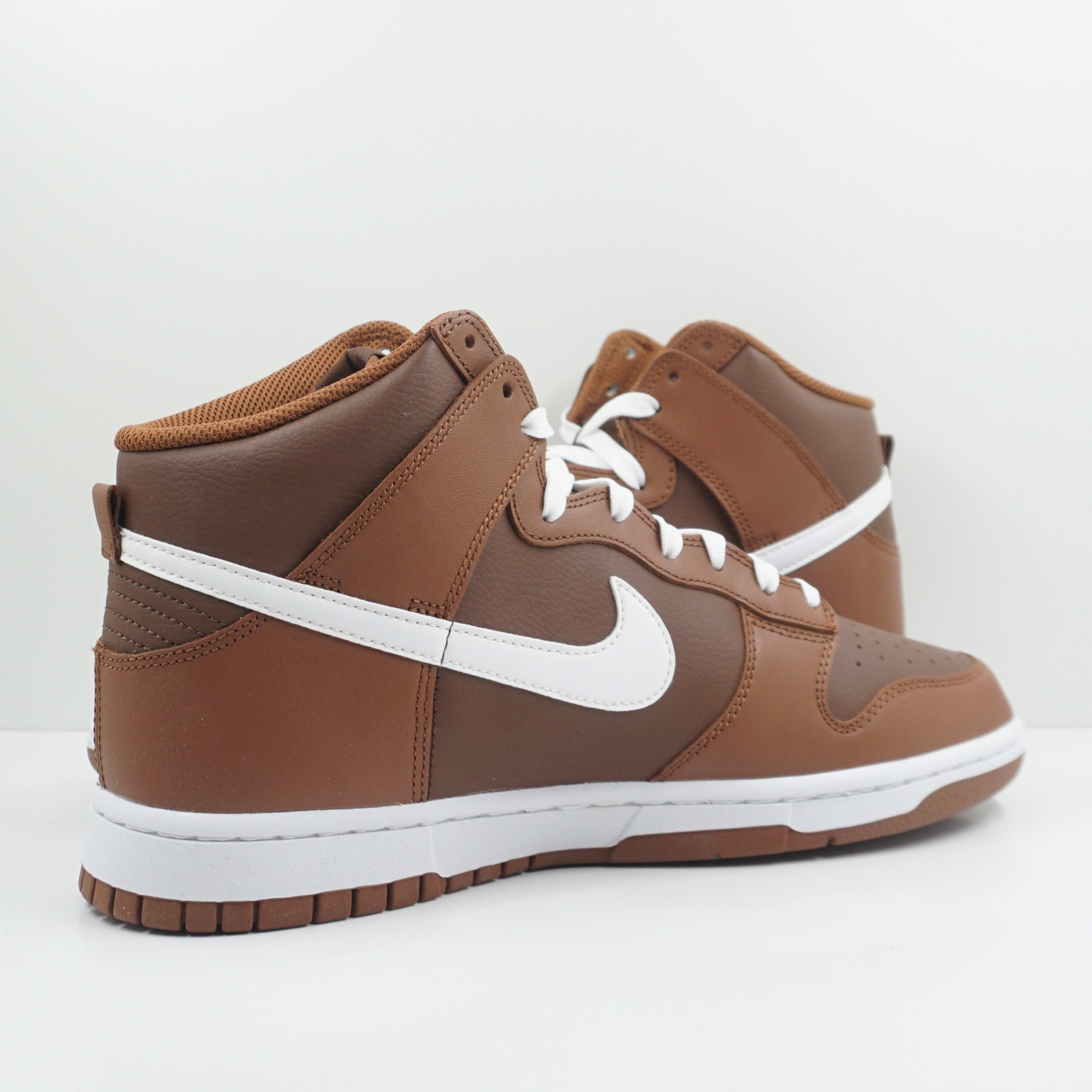 Nike Dunk High Chocolate