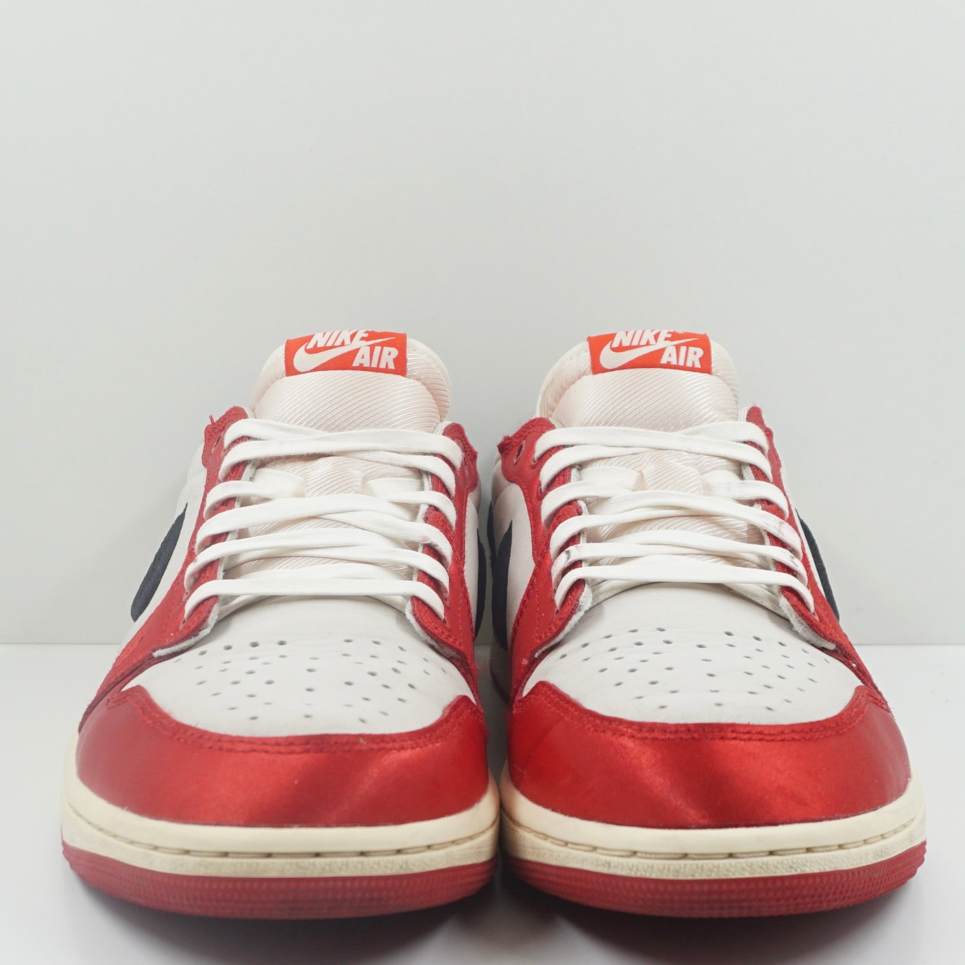 Jordan 1 Retro Low Trophy Room Rookie Card Away