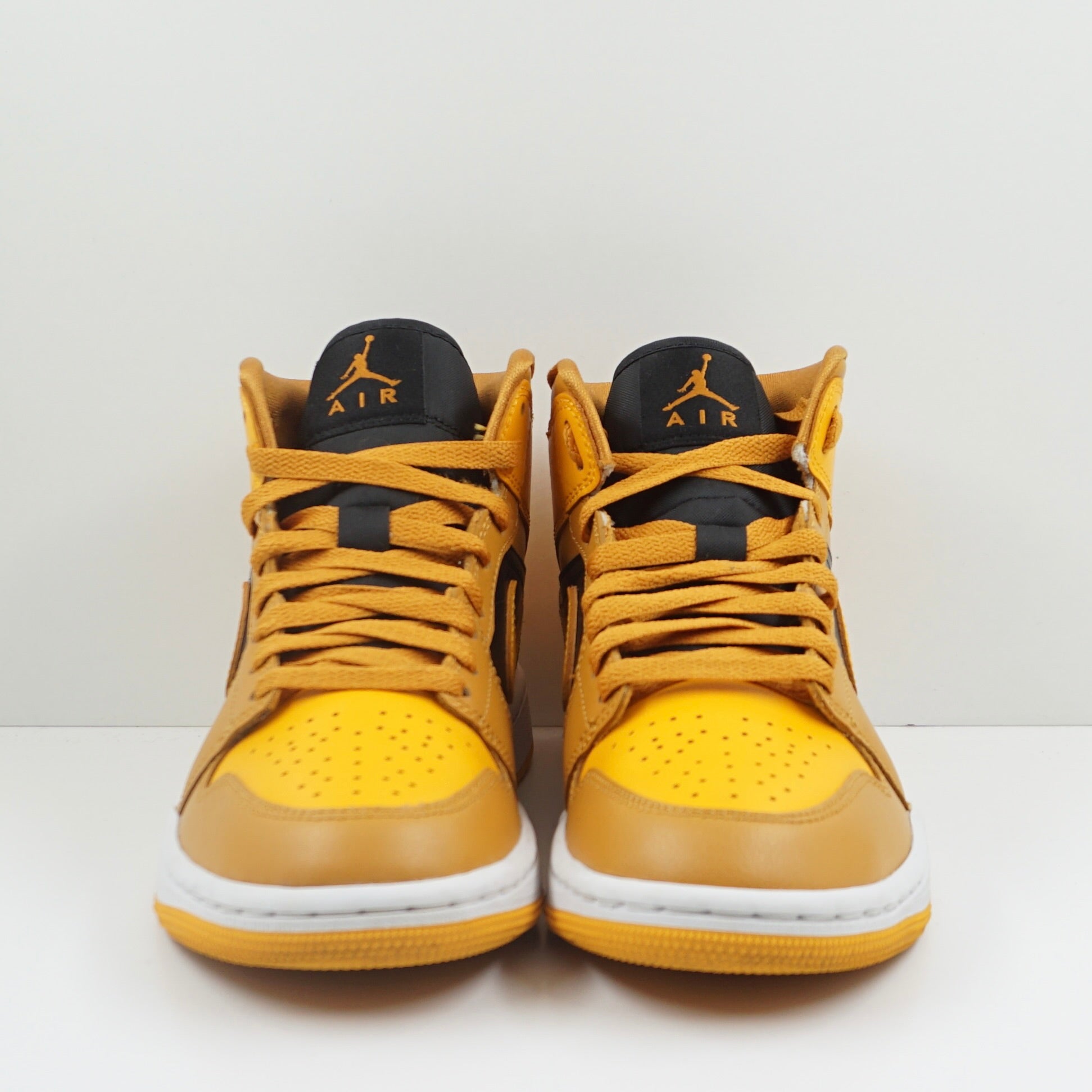 Jordan 1 Mid Chutney Taxi (W)