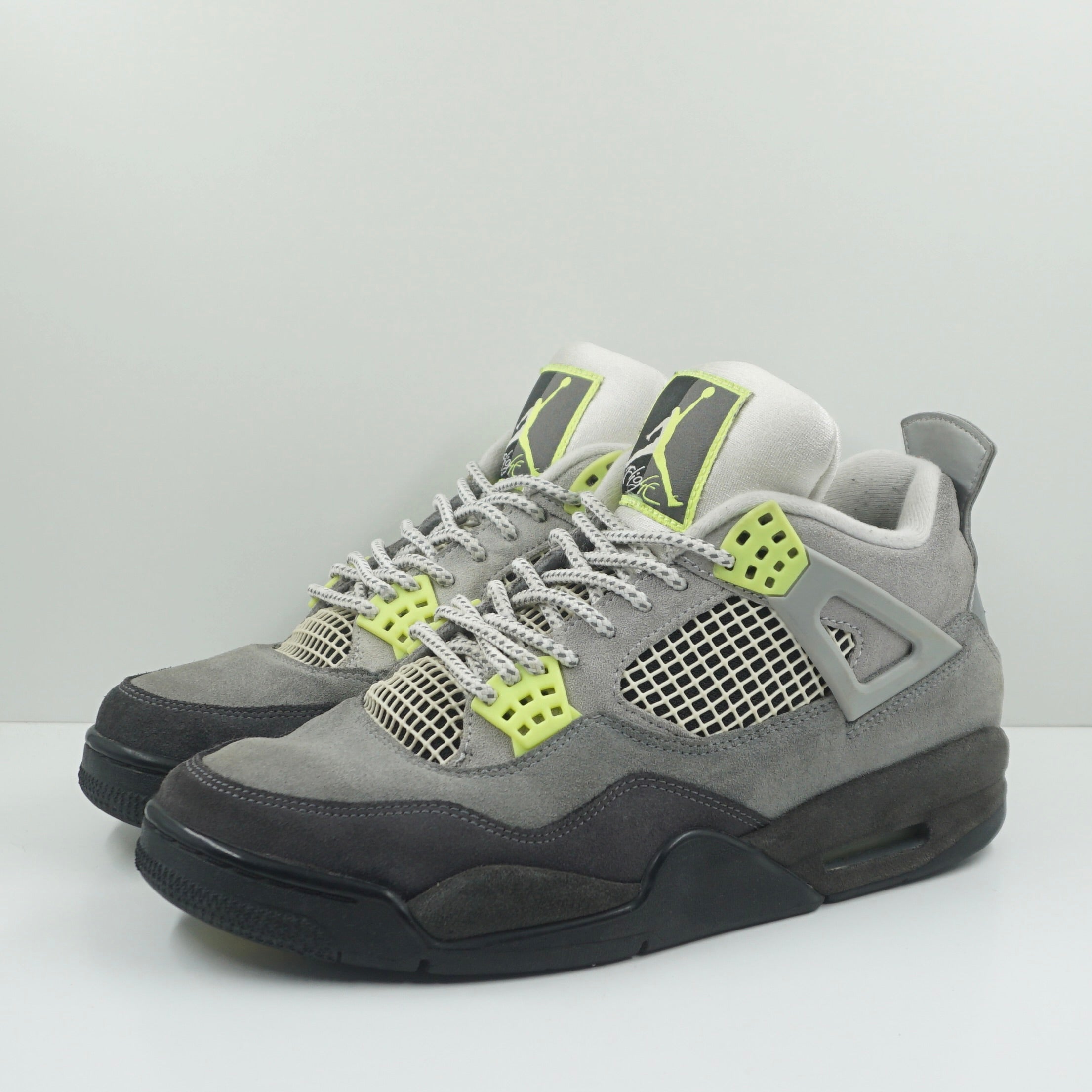 Jordan 4 Retro SE 95 Neon