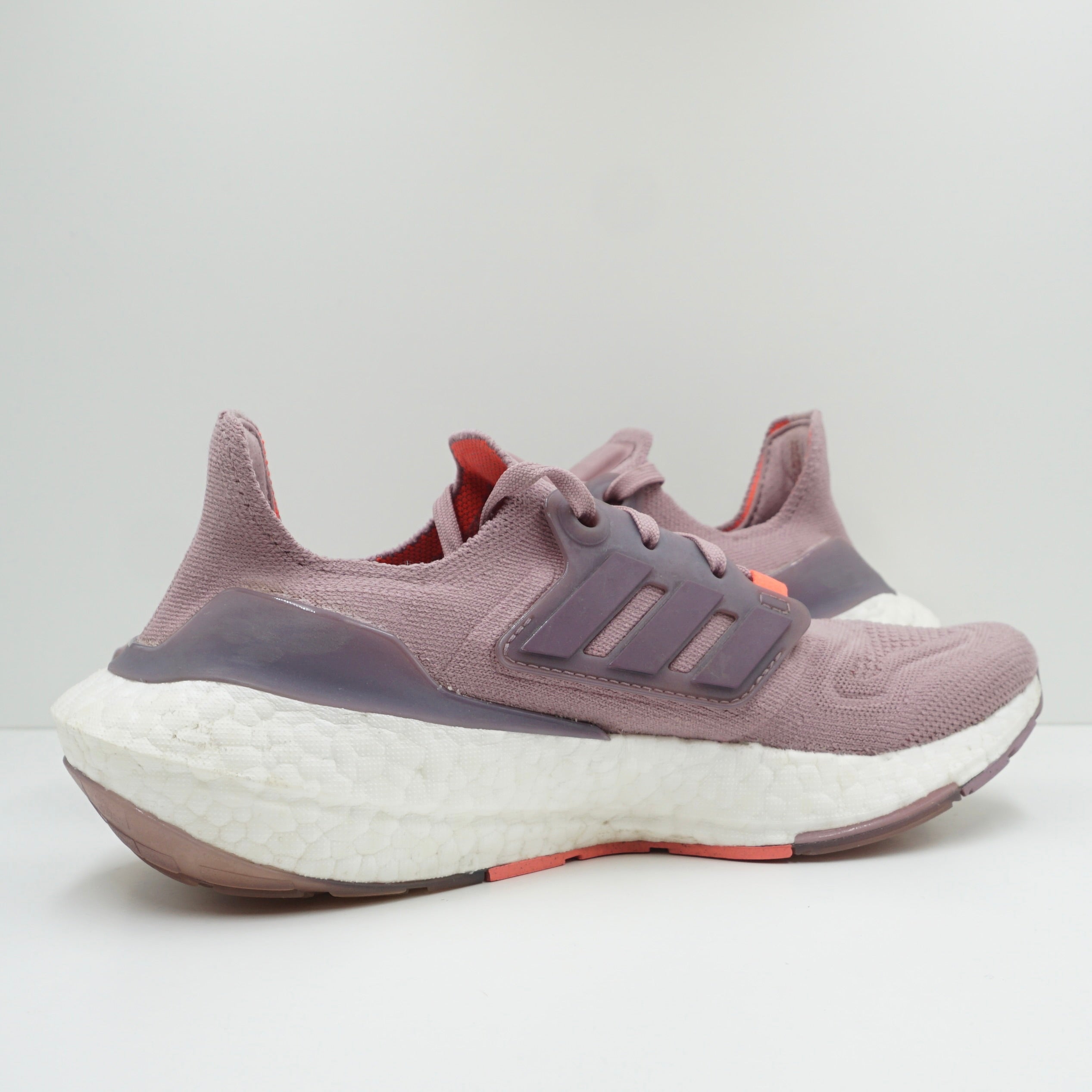 Adidas Ultra Boost 22 Magic Mauve (W)