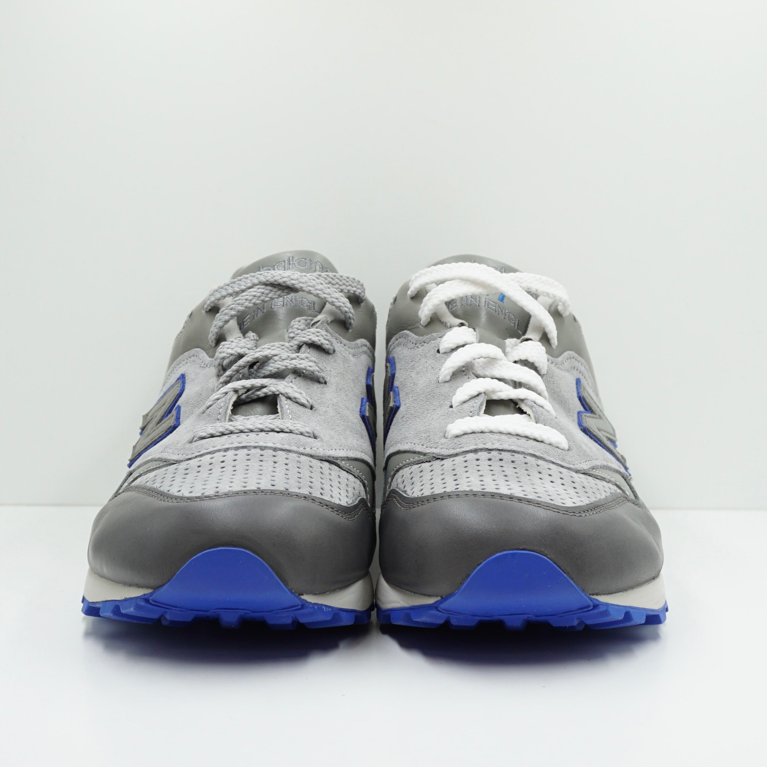 New Balance 577 24 Kilates BCN