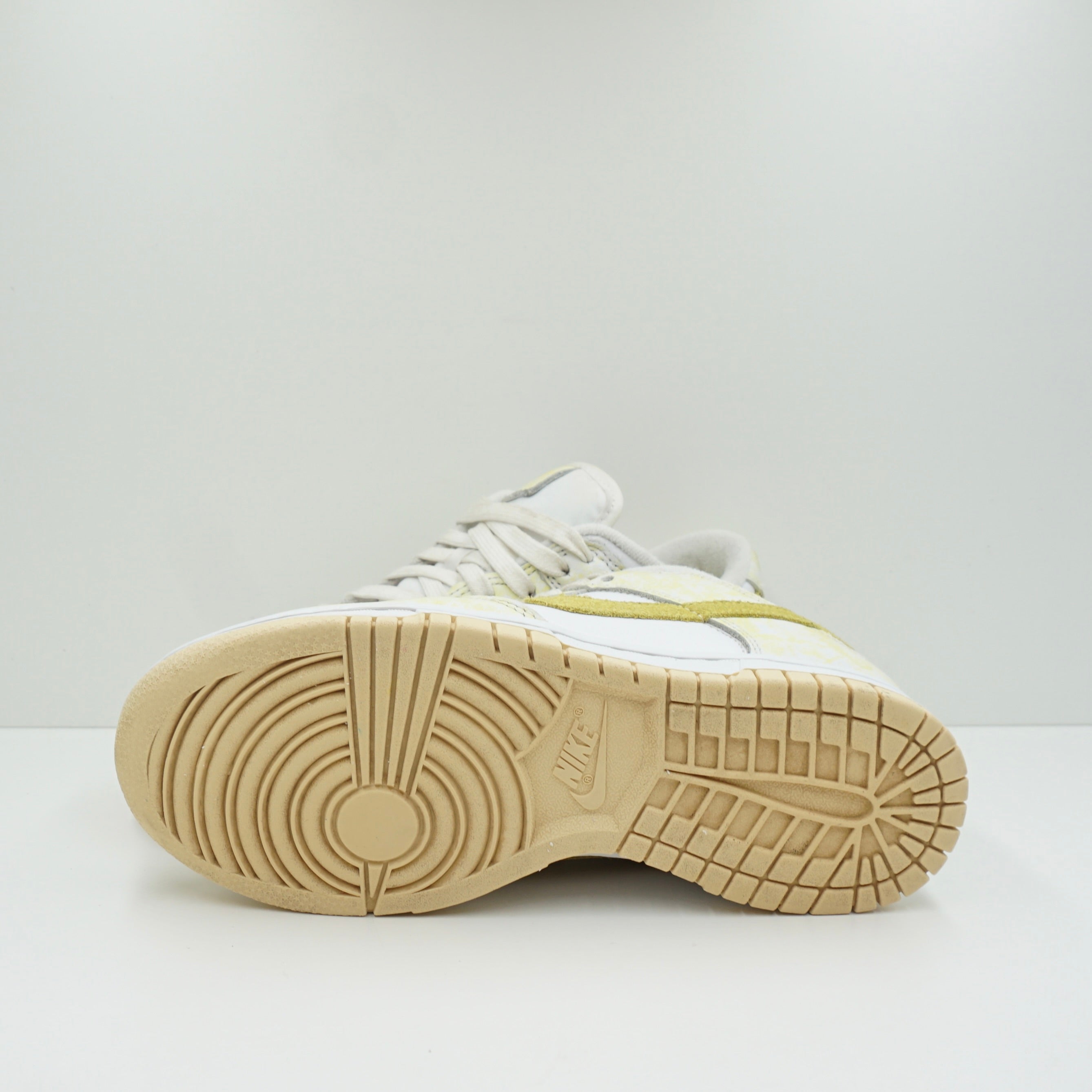 Nike Dunk Low Strike Yellow (W)