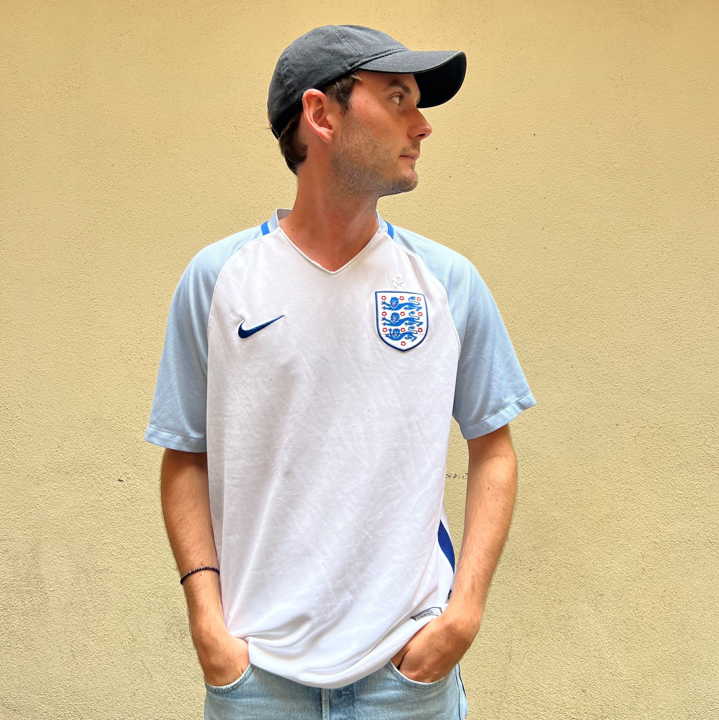 Nike England 2016/2017 Home Football Jersey