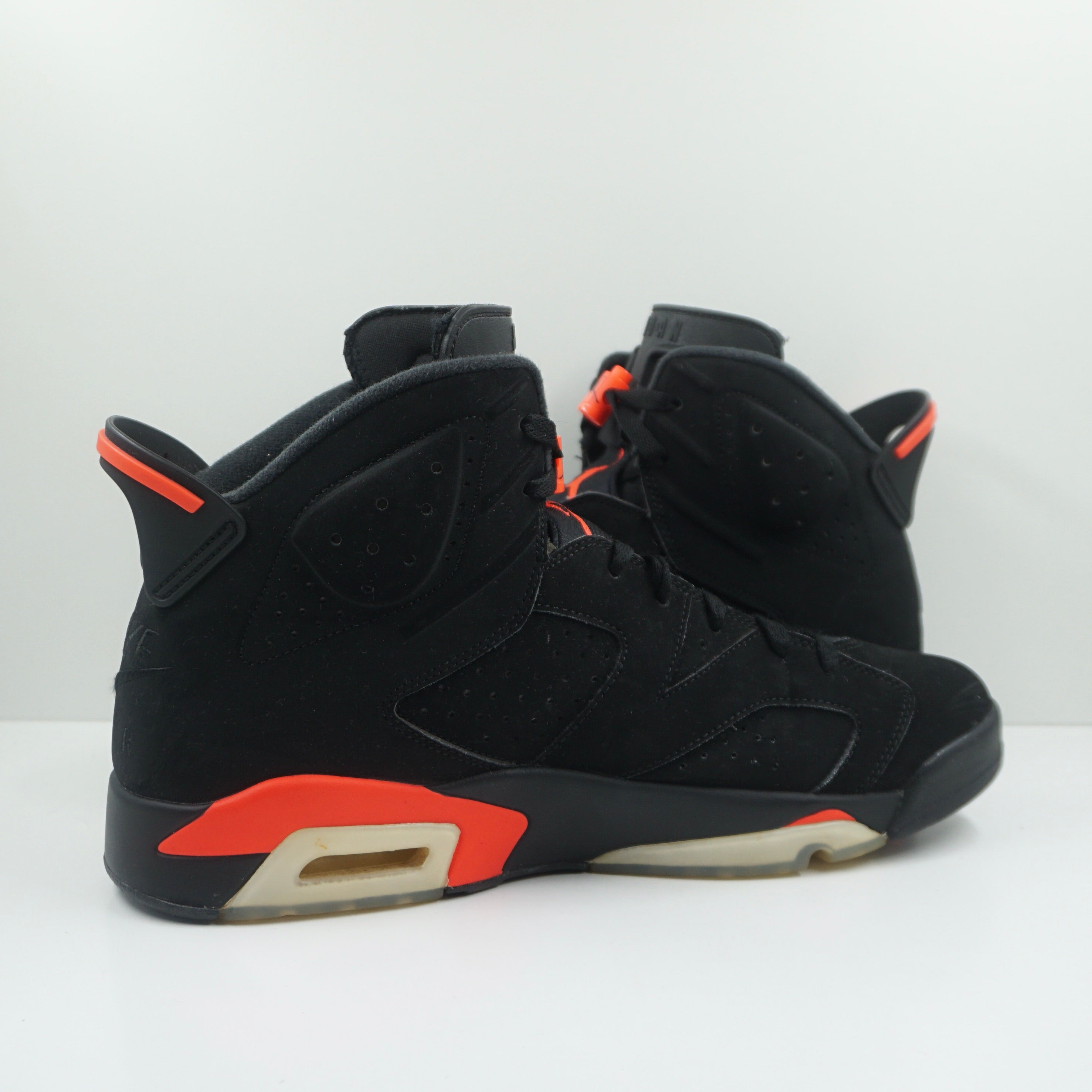 Jordan 6 Retro Black Infrared (2019)