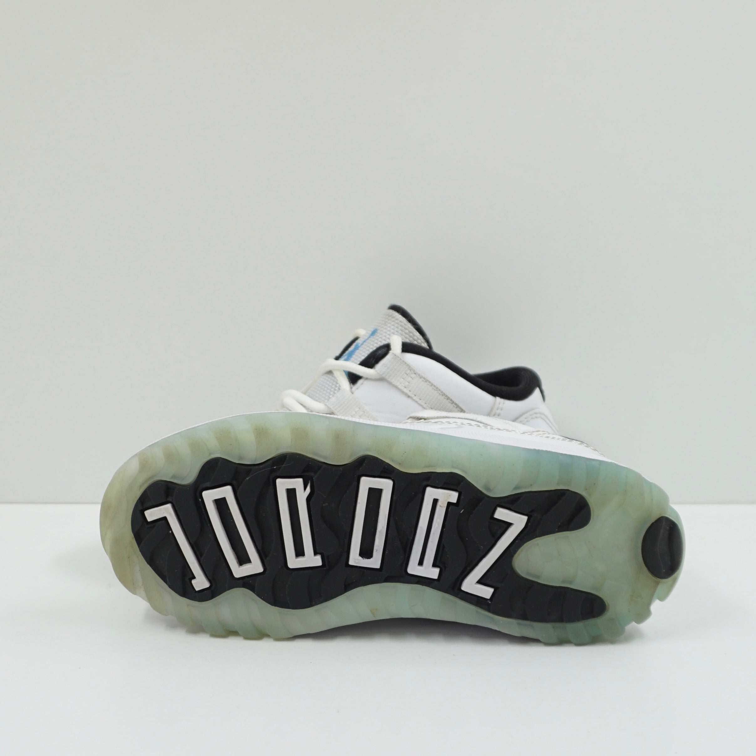Jordan 11 Retro Low Legend Blue (TD)