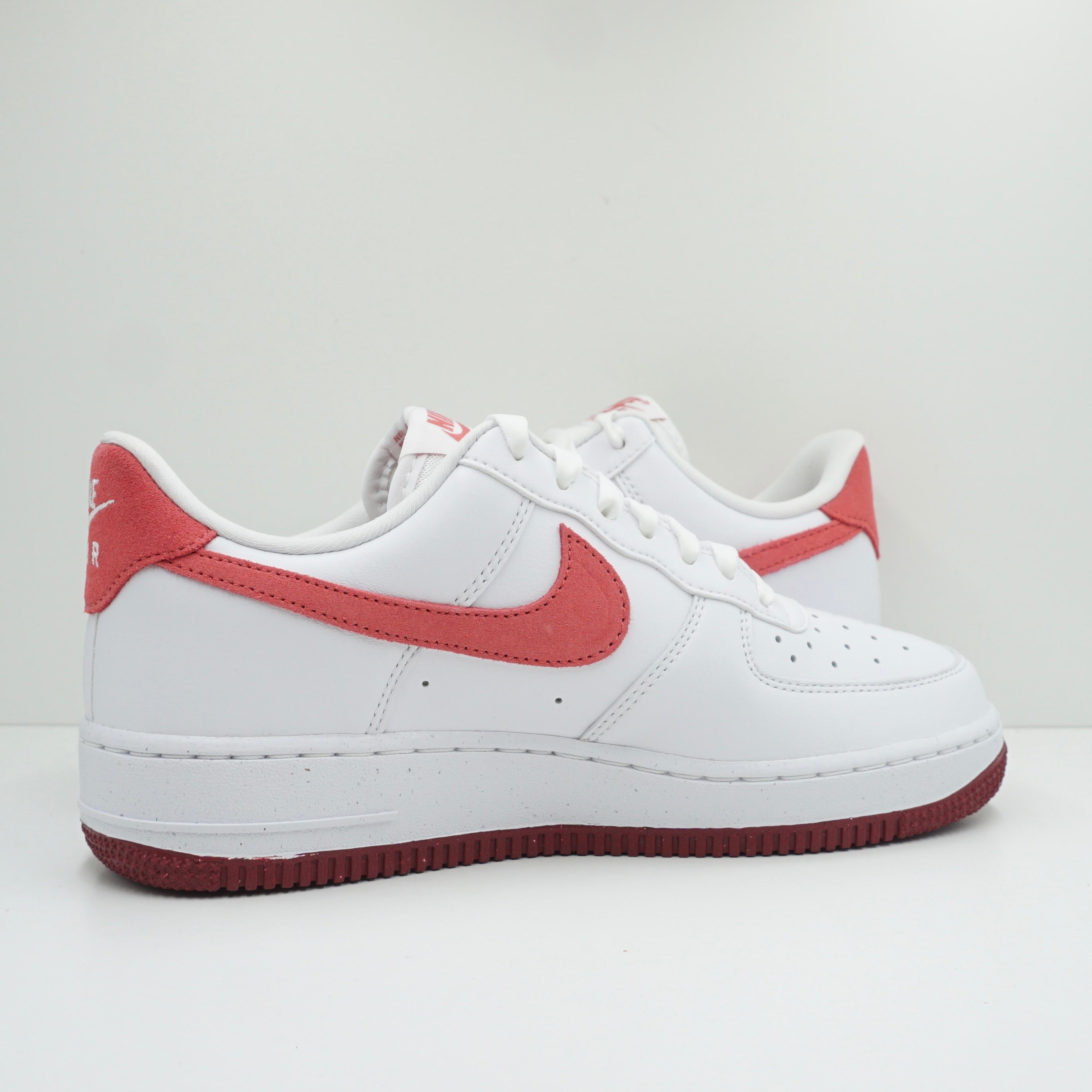Nike Air Force 1 Low '07 XLD Valentine's Day 2024 (W)