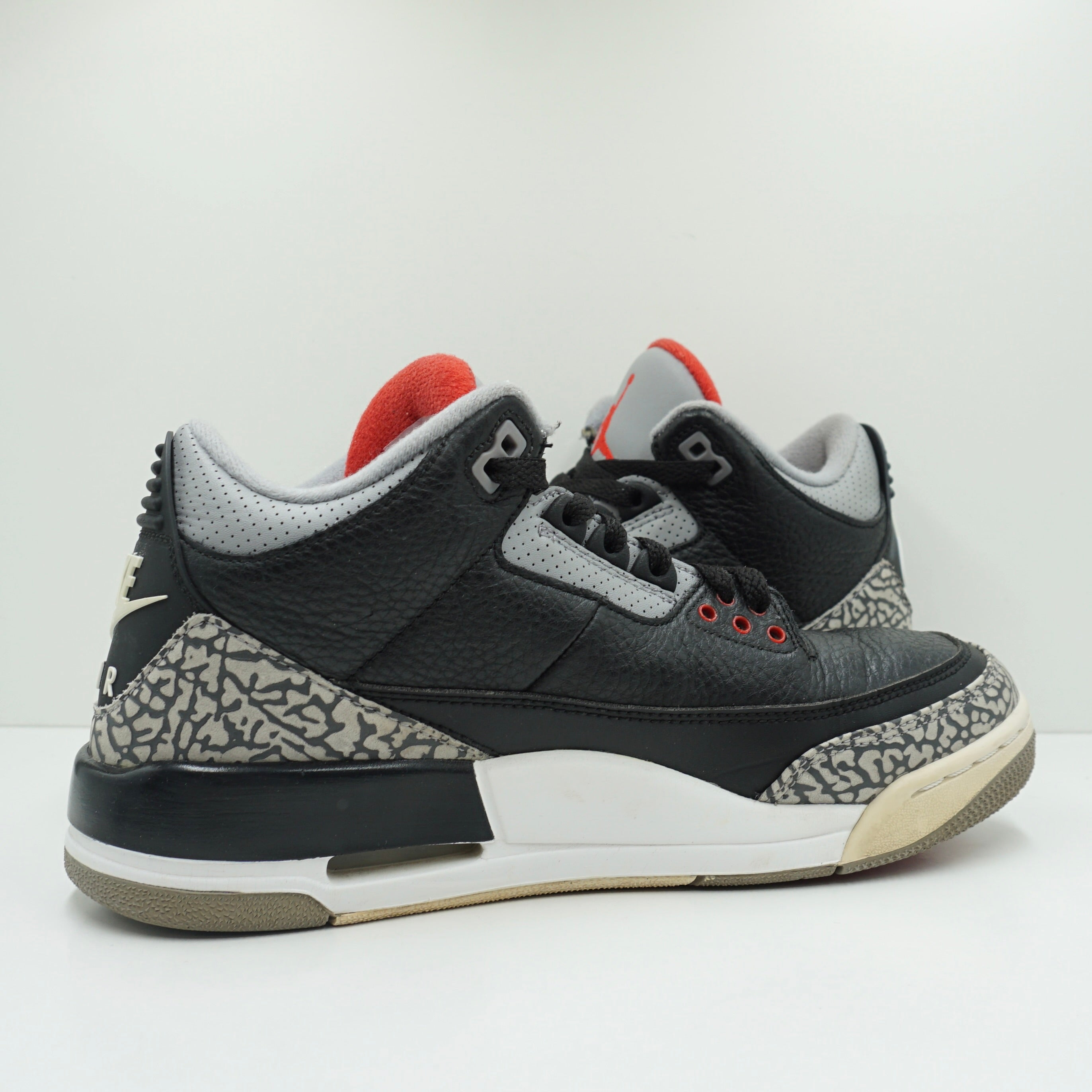 Jordan 3 Retro Black Cement (2018)