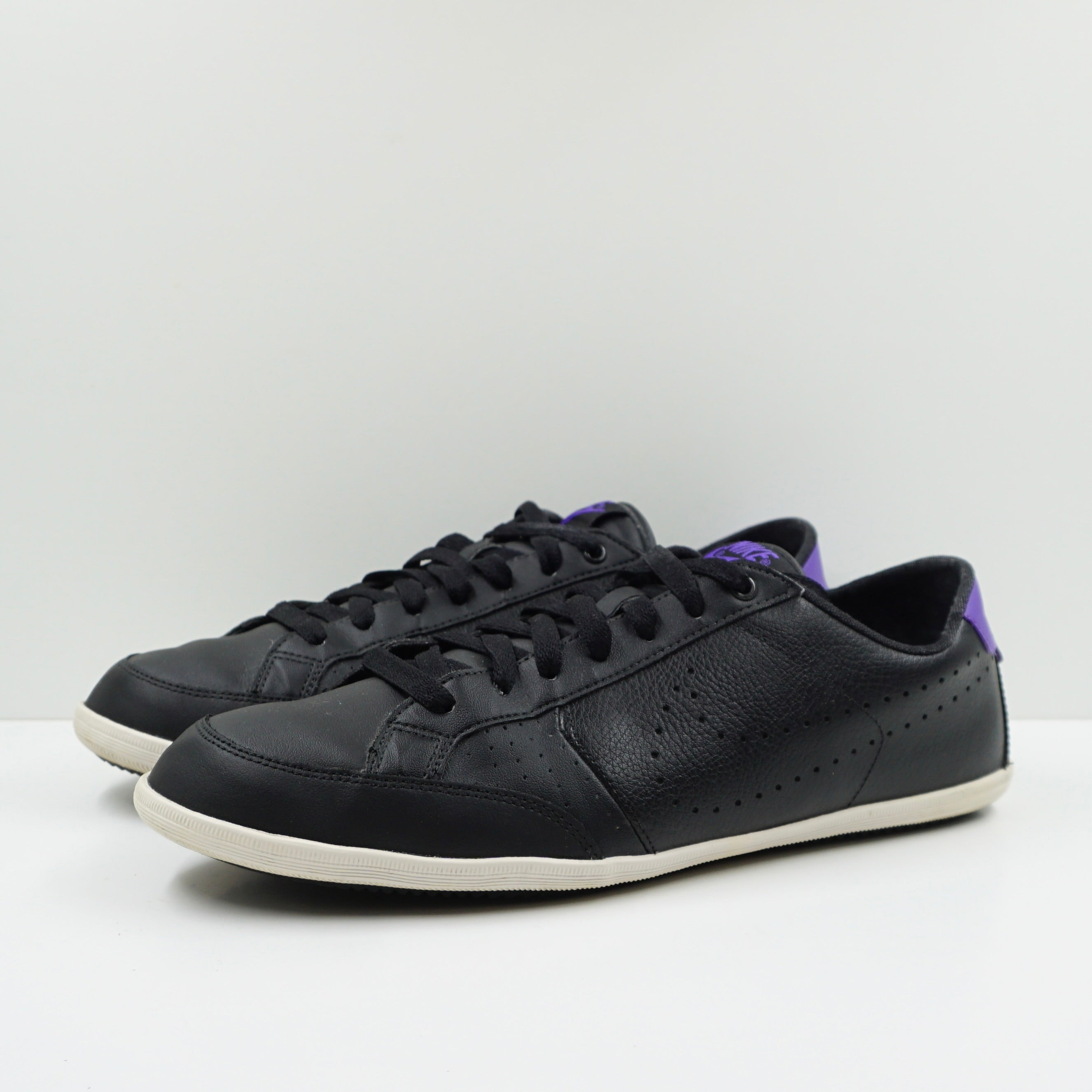 Nike Flycave Leather Black Purple