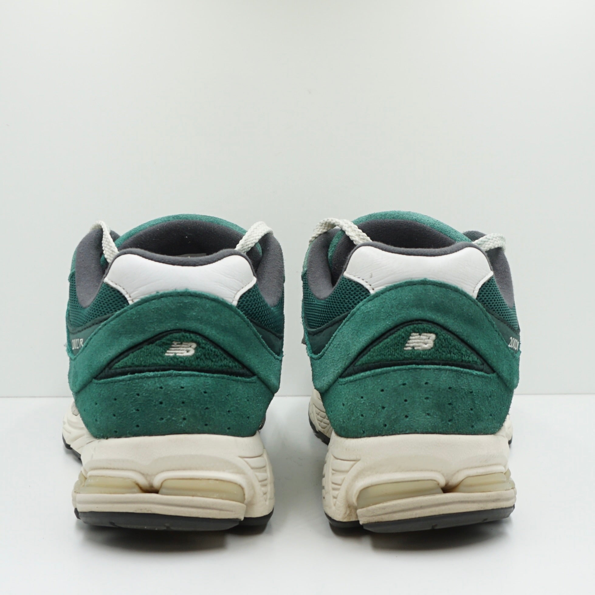 New Balance 2002R Nightwatch Green