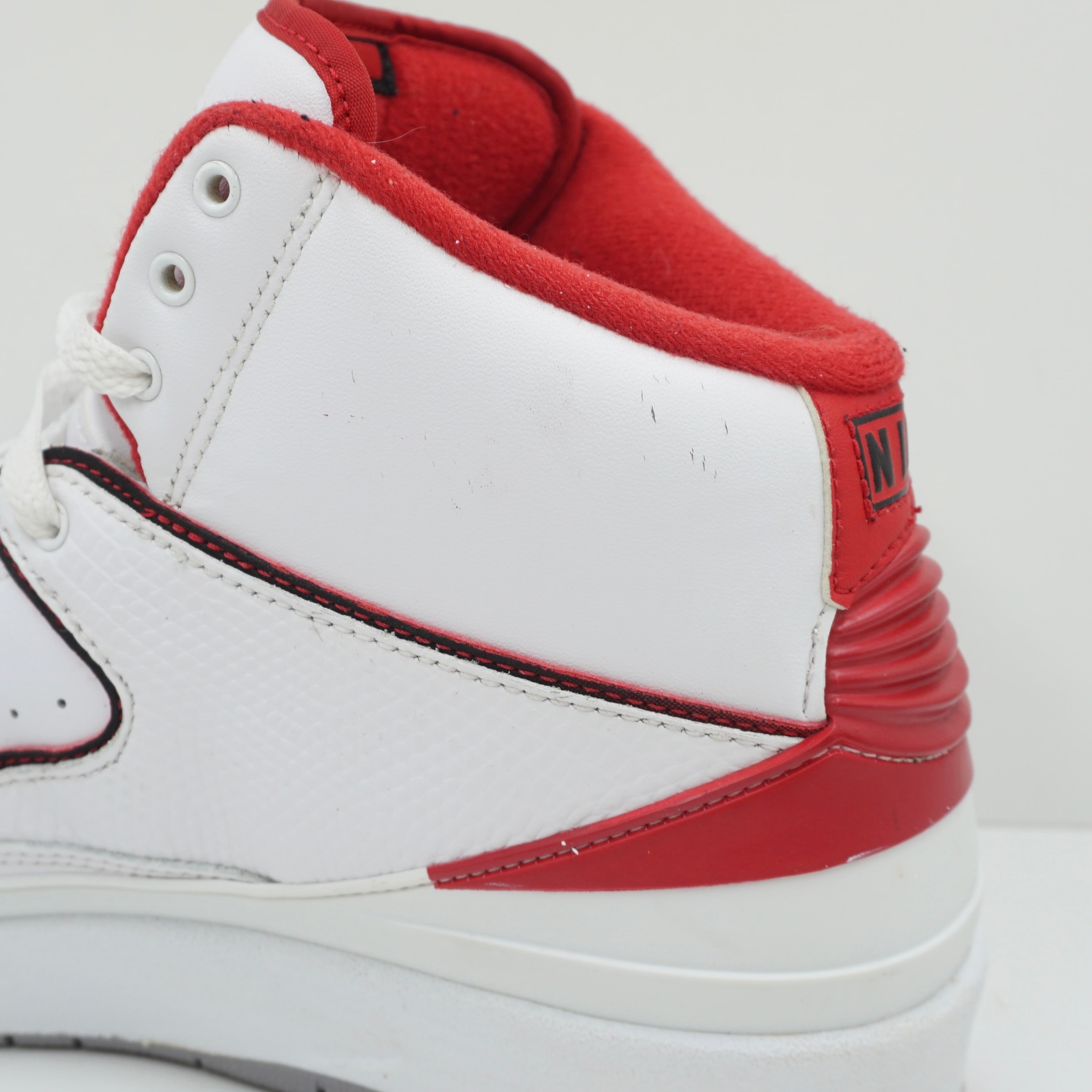 Jordan 2 Retro White Red (2014)