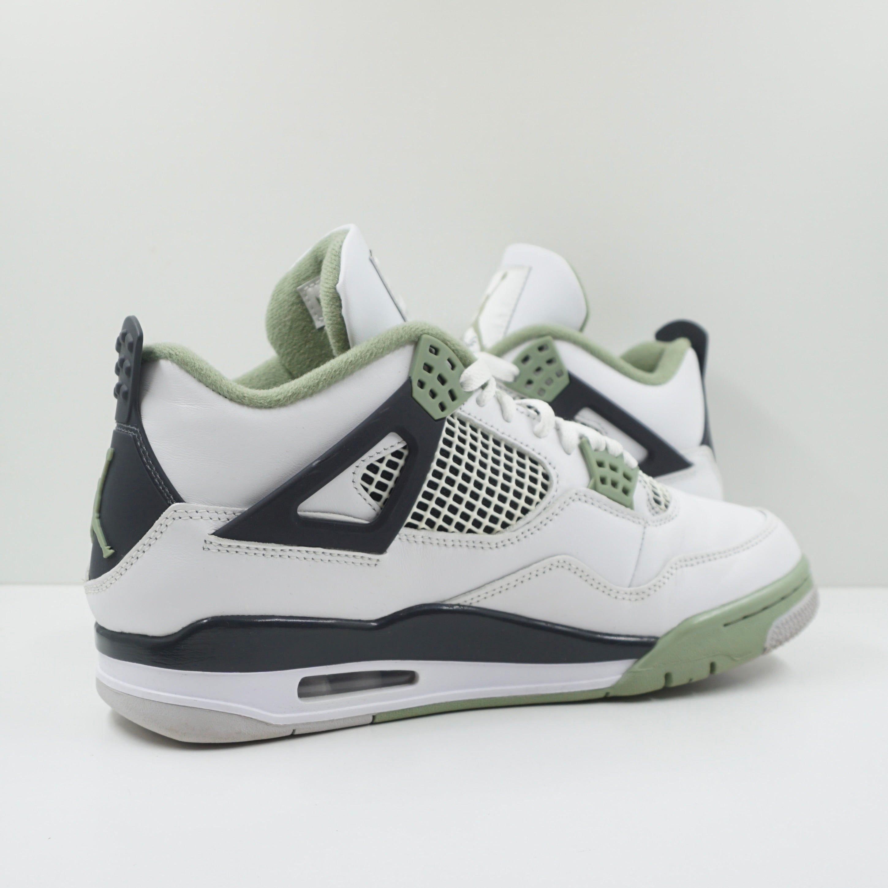 Jordan 4 Retro Seafoam (W)
