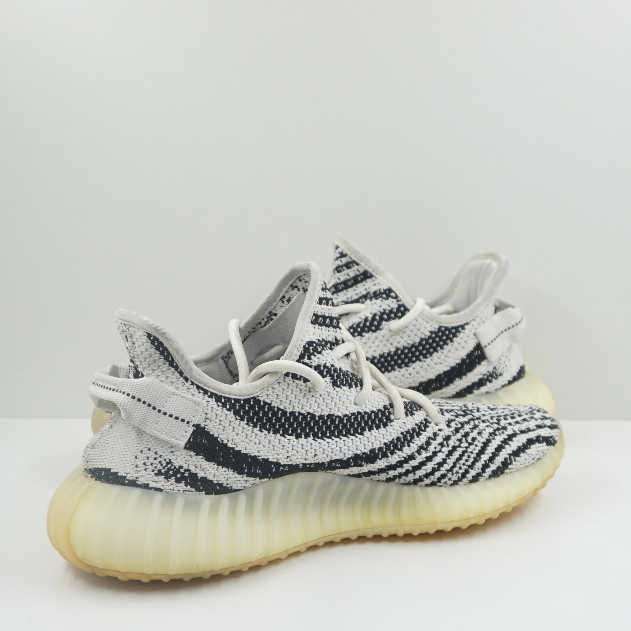 Adidas Yeezy Boost 350 V2 Zebra (2017/2022)