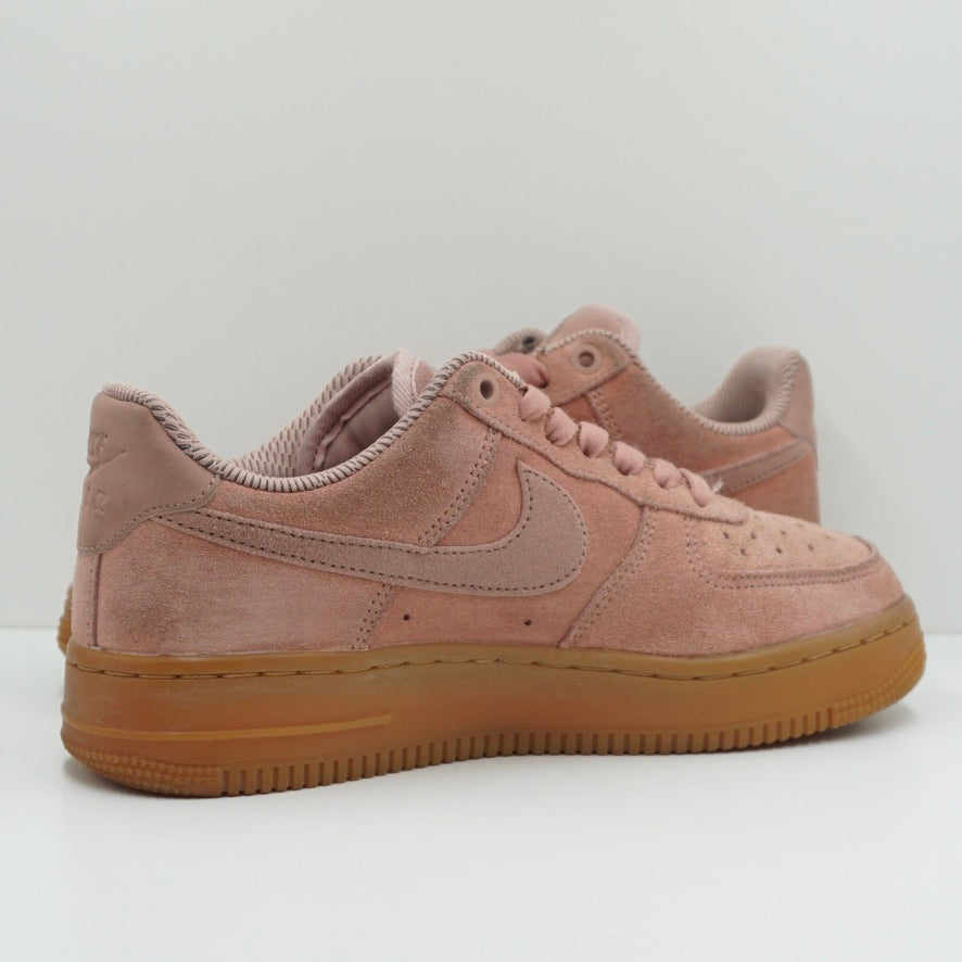Nike Air Force 1 Low Particle Pink Gum (W)