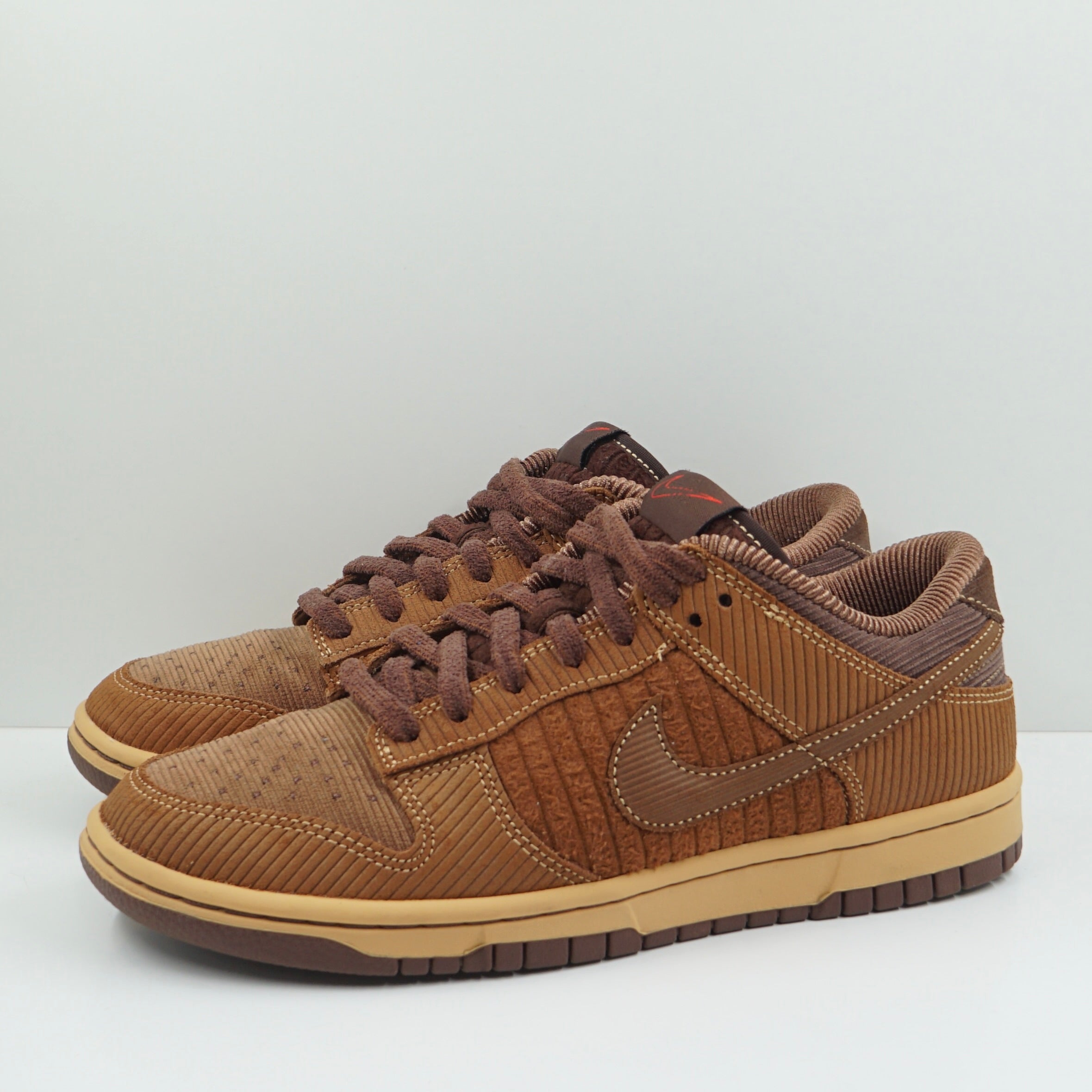 Nike Dunk Low Retro Premium Light British Tan Corduroy