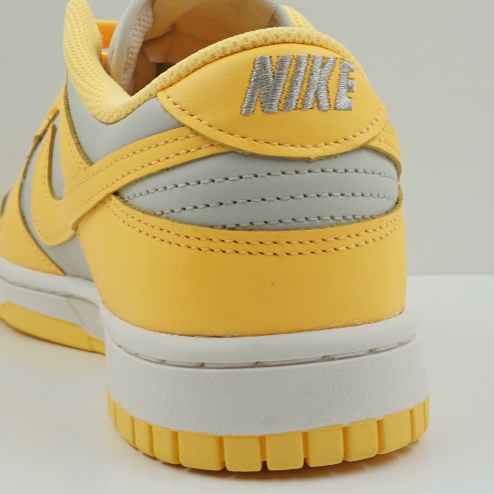 Nike Dunk Low Citron Pulse (W)