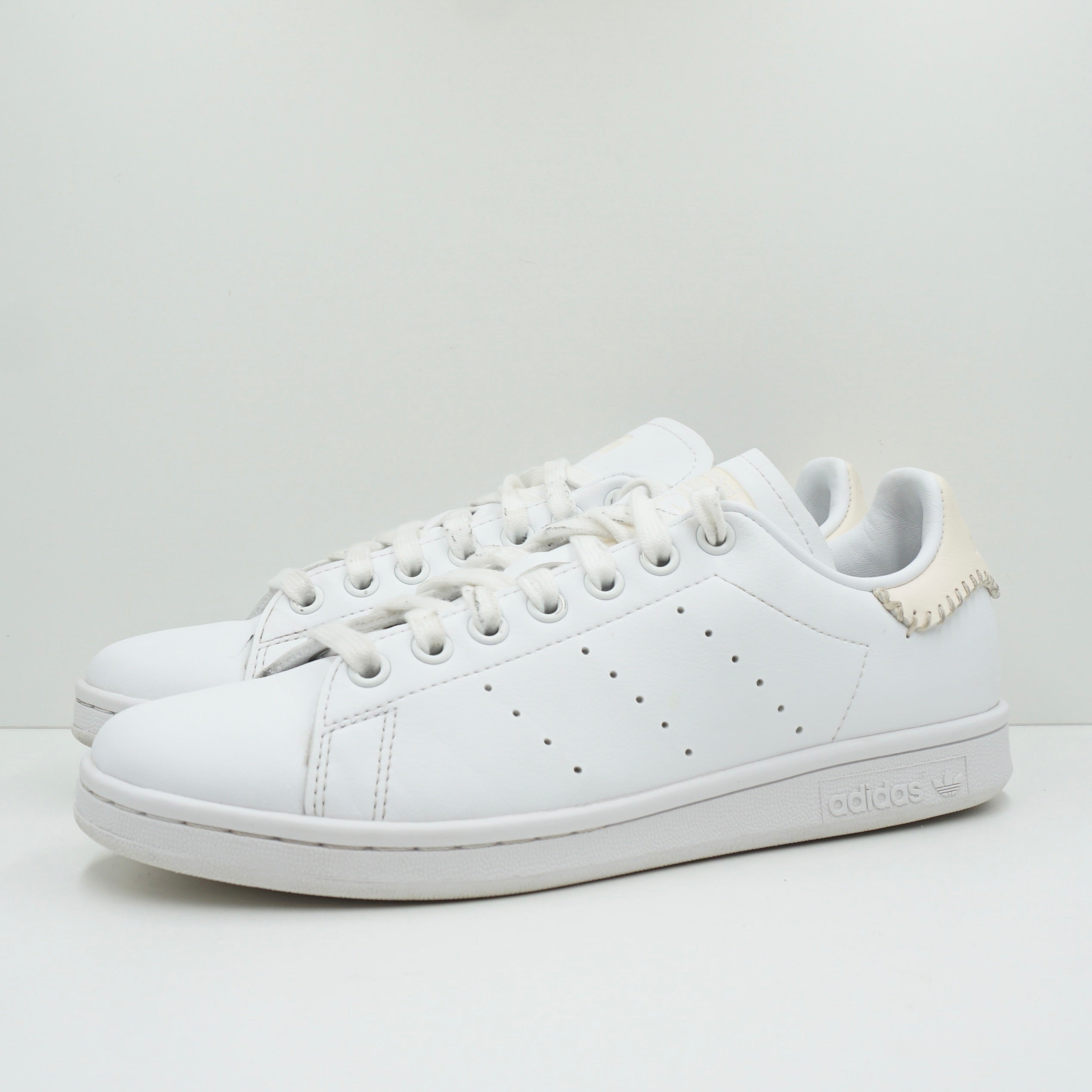 Adidas Stan Smith White Beige Stitch (W)
