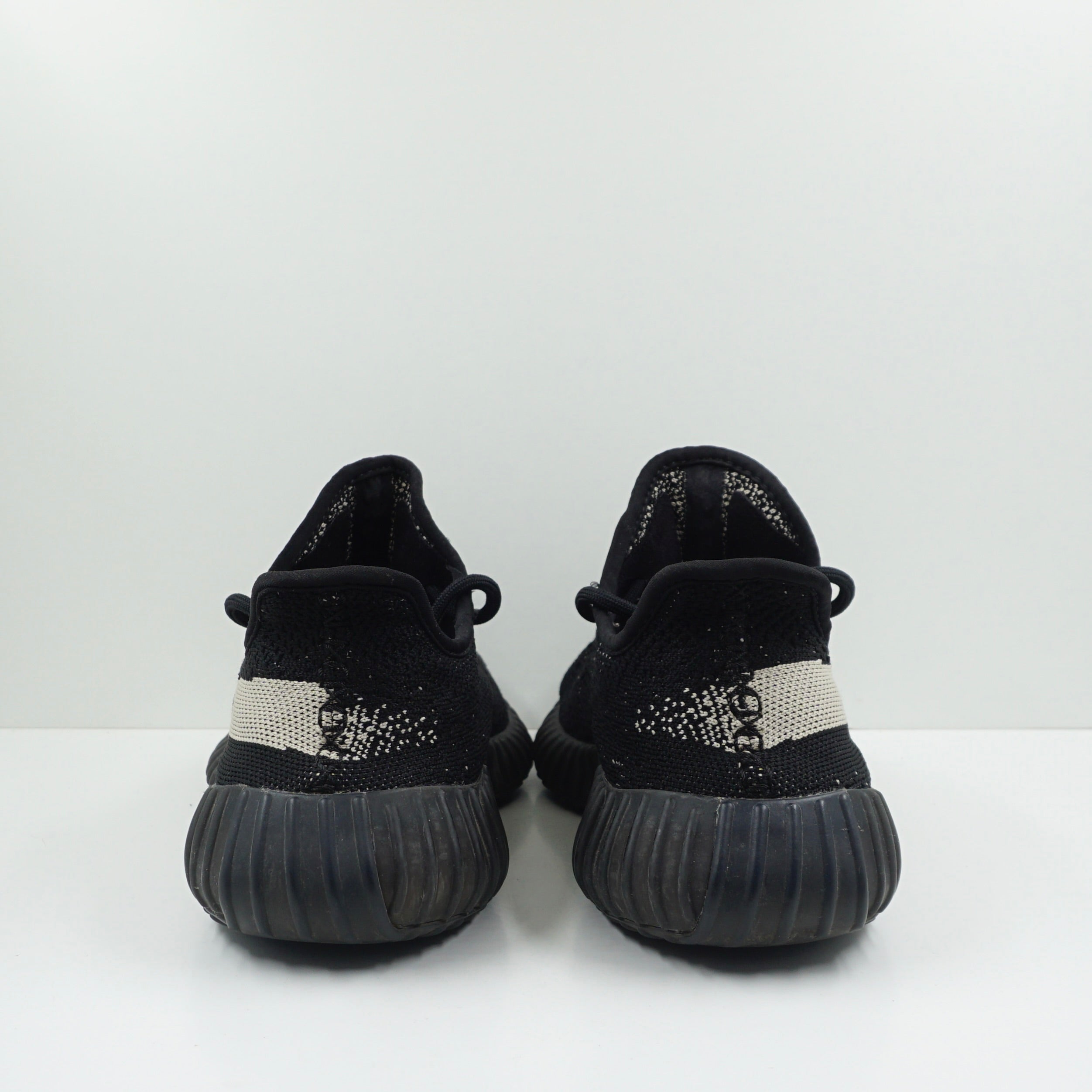 Adidas Yeezy Boost 350 V2 Core Black White (2016/2022)