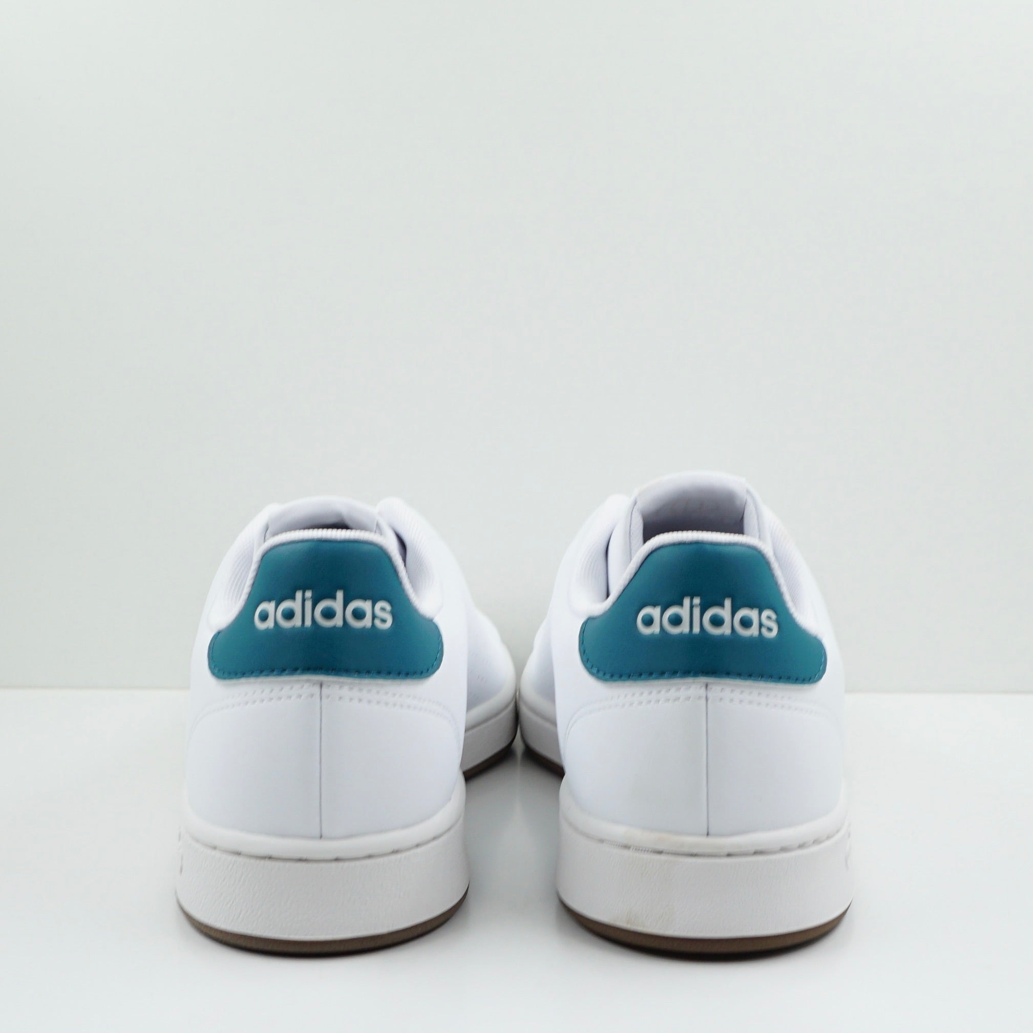 Adidas Advantage Cloud White