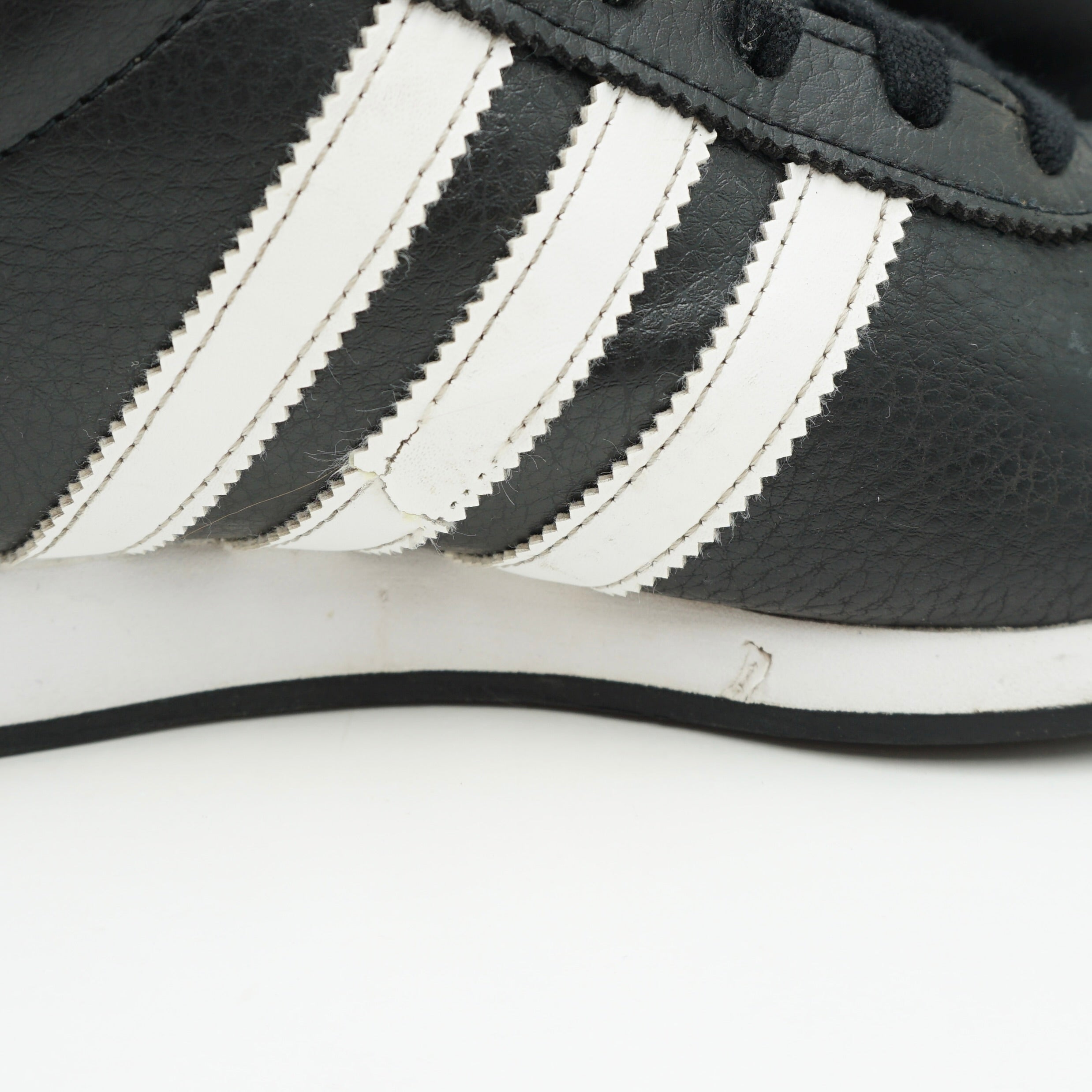 Adidas Samoa Core Black