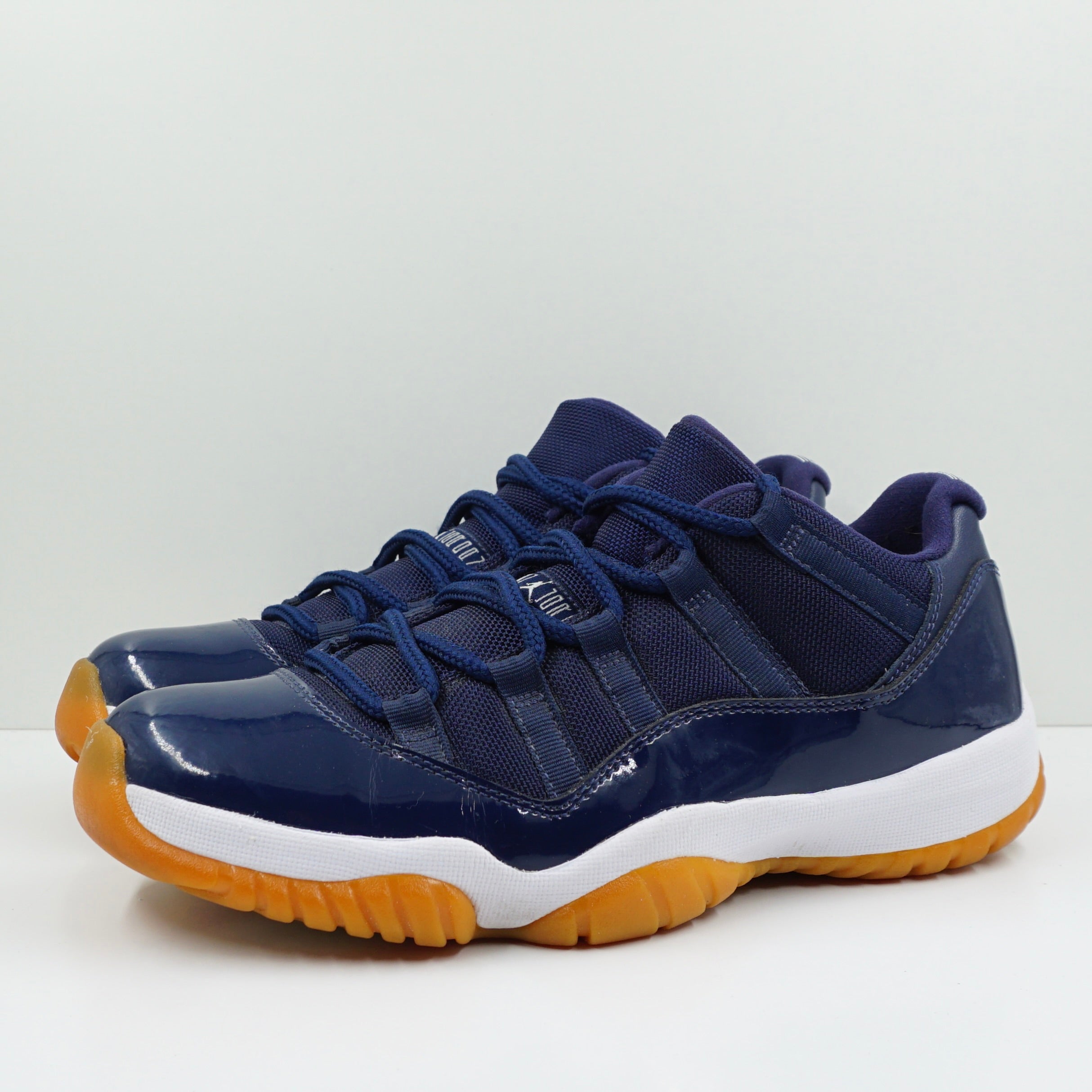 Jordan 11 Retro Low Midnight Navy