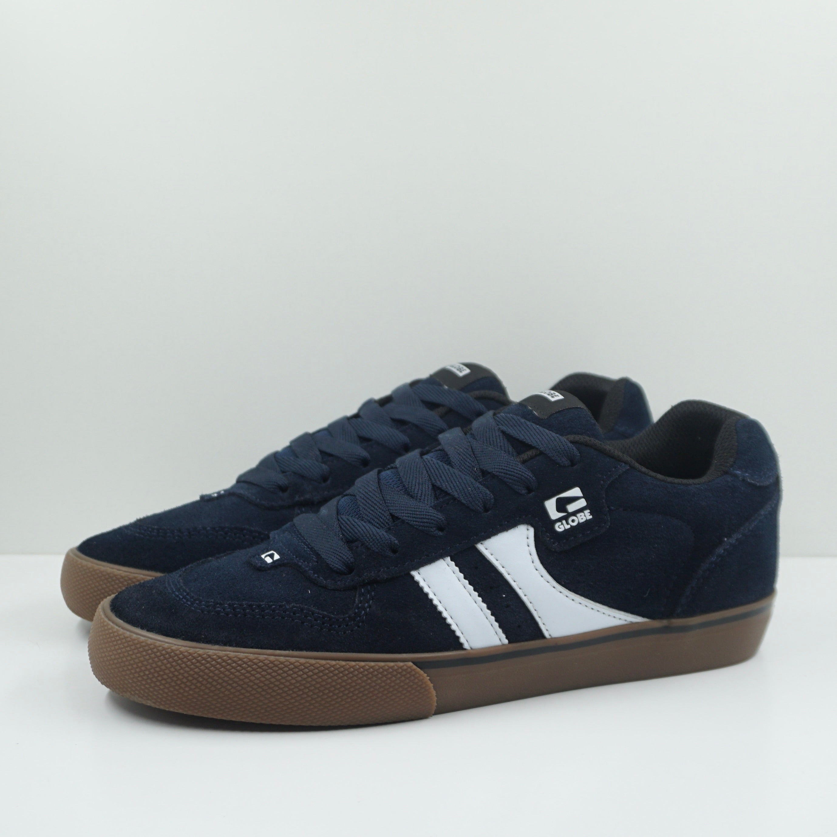 Globe Encore 2 Navy Gum
