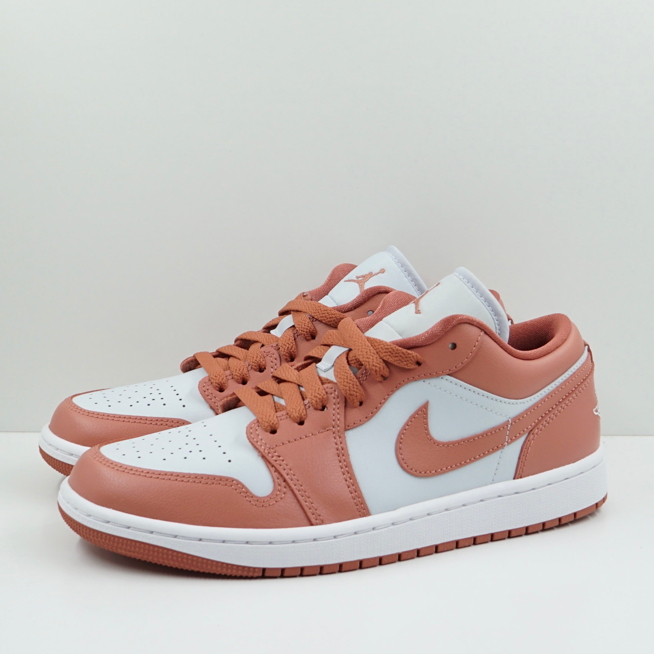 Jordan 1 Low Sky J Orange (W)