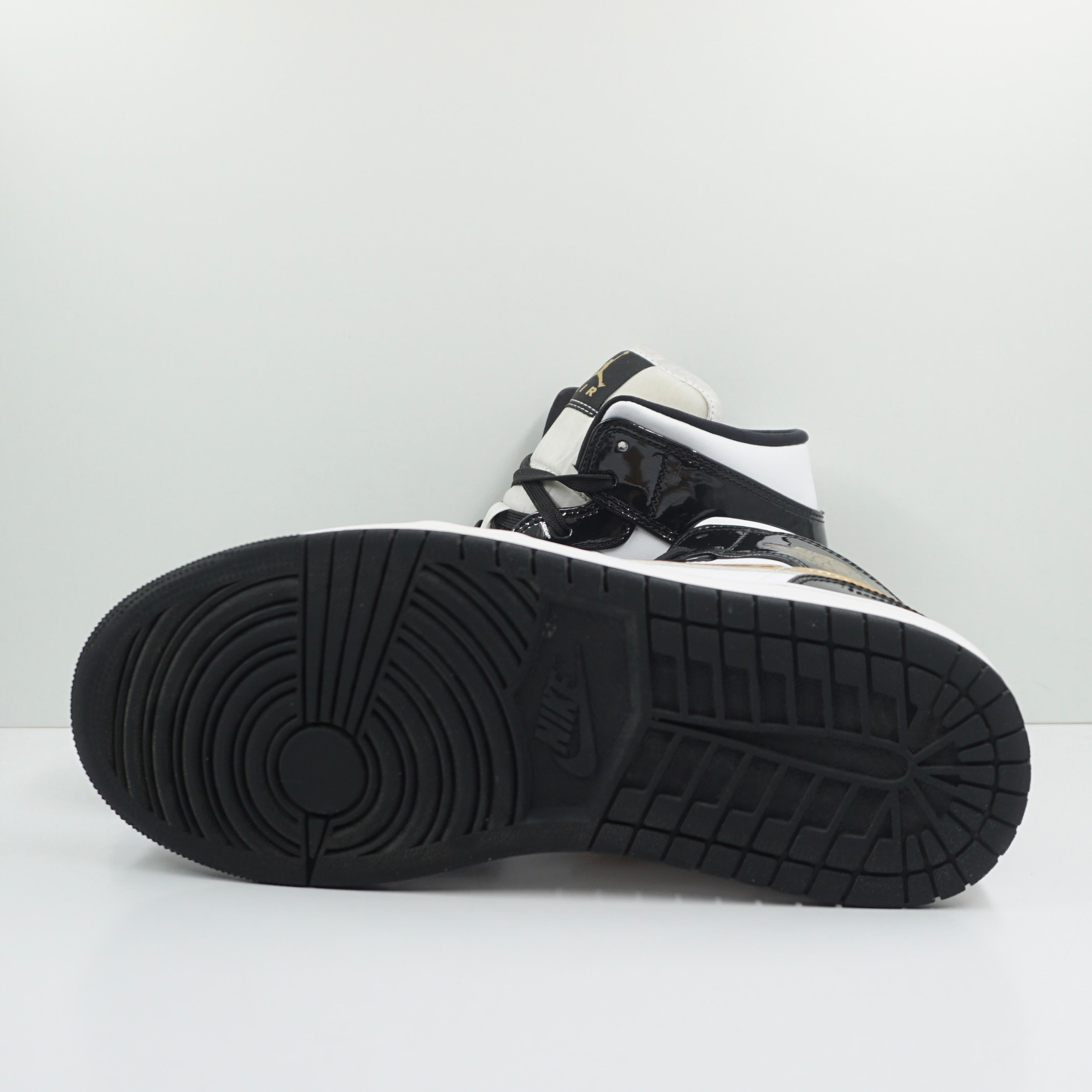 Jordan 1 Mid Patent Black White Gold