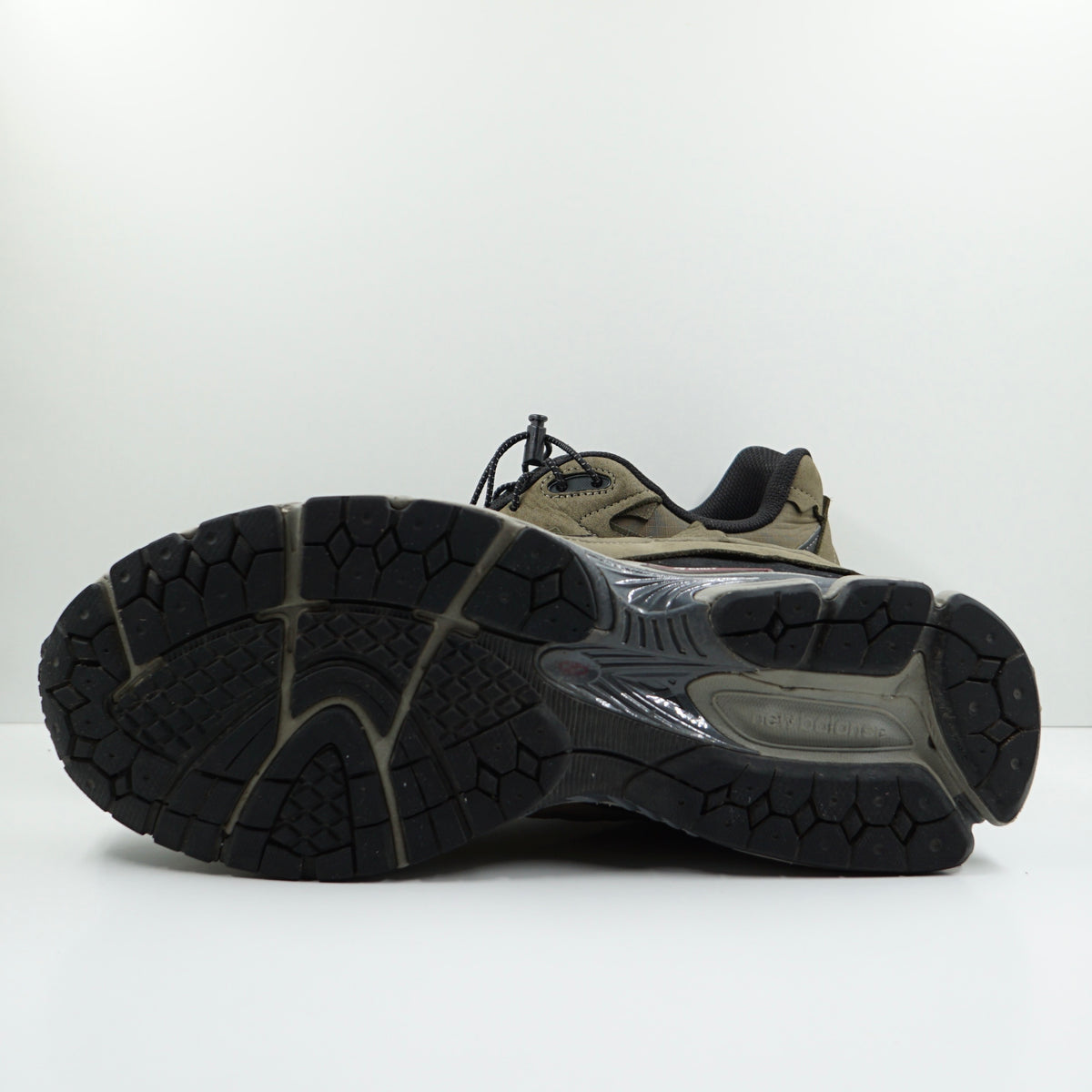 New Balance 2002R Protection Pack Dark Moss