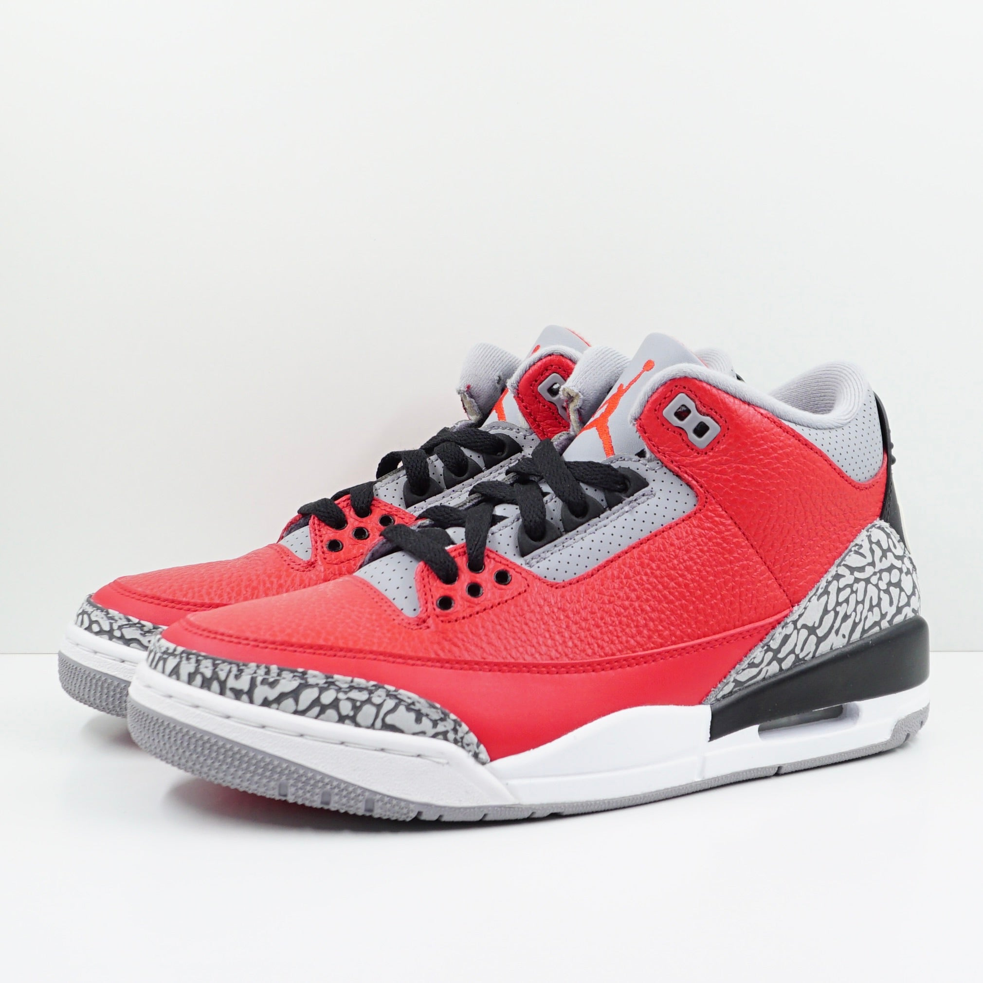 Jordan 3 Retro SE Unite