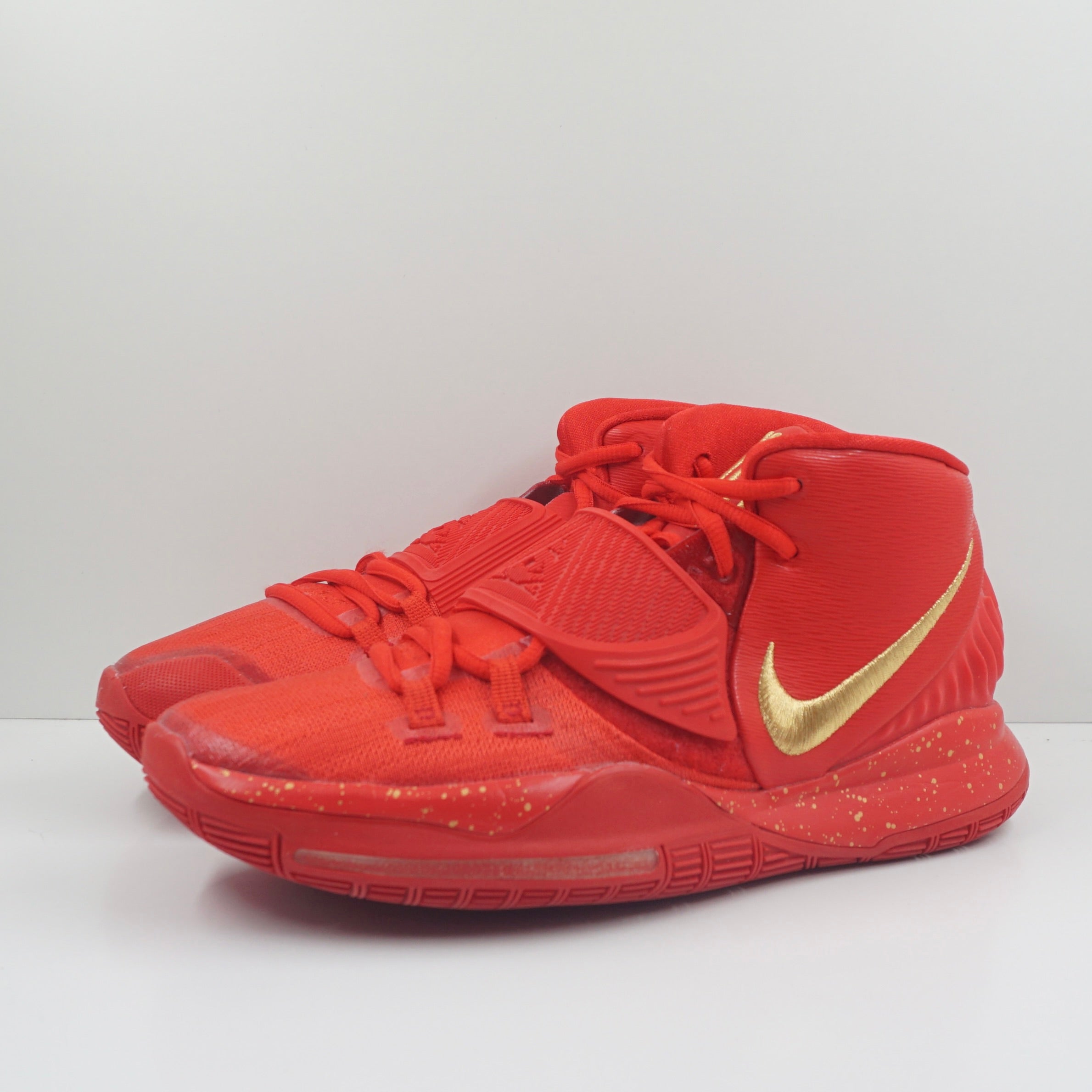 Nike ID By You Kyrie 6 Red Gold