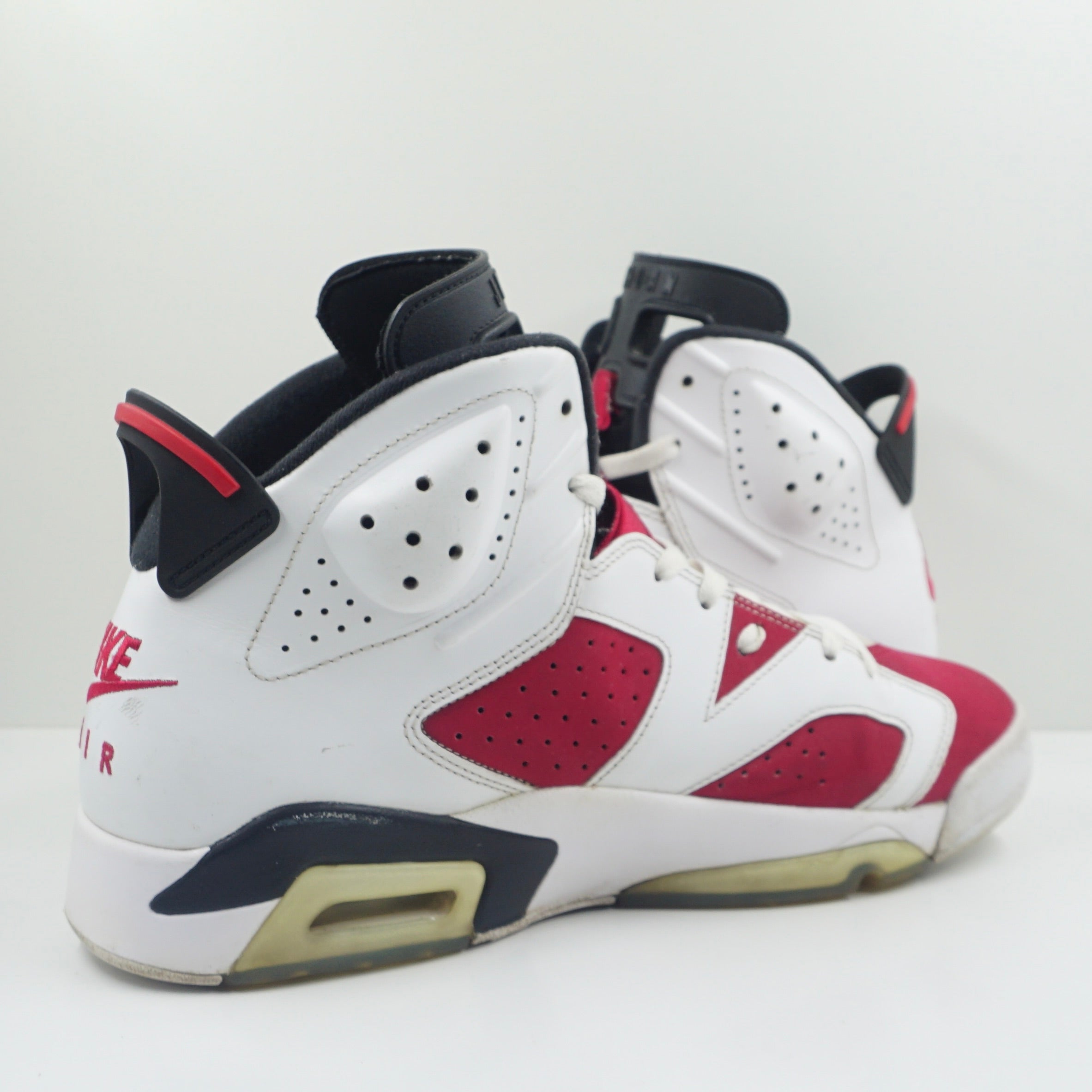 Jordan 6 Retro Carmine (2021)