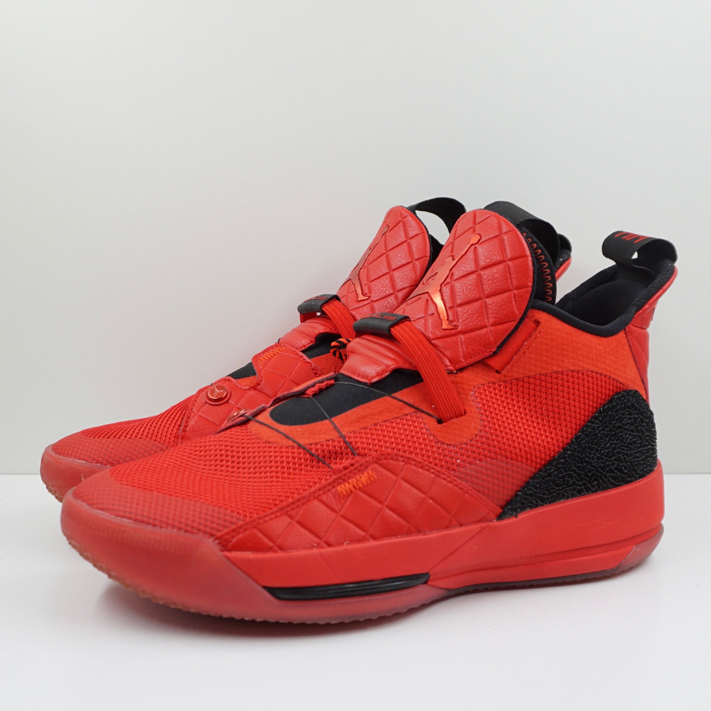 Jordan XXXIII University Red