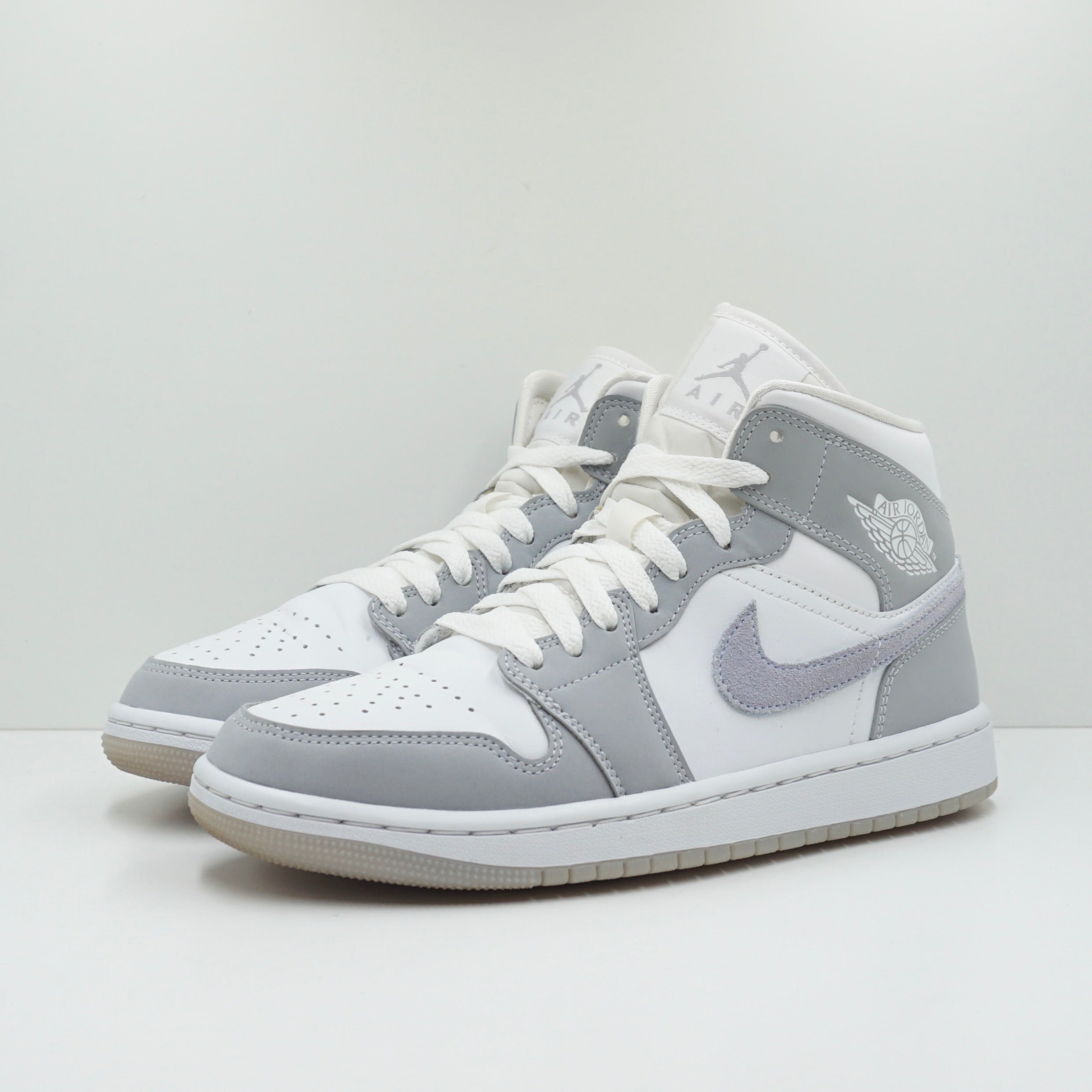 Jordan 1 Mid Wolf Grey Aluminum (W)