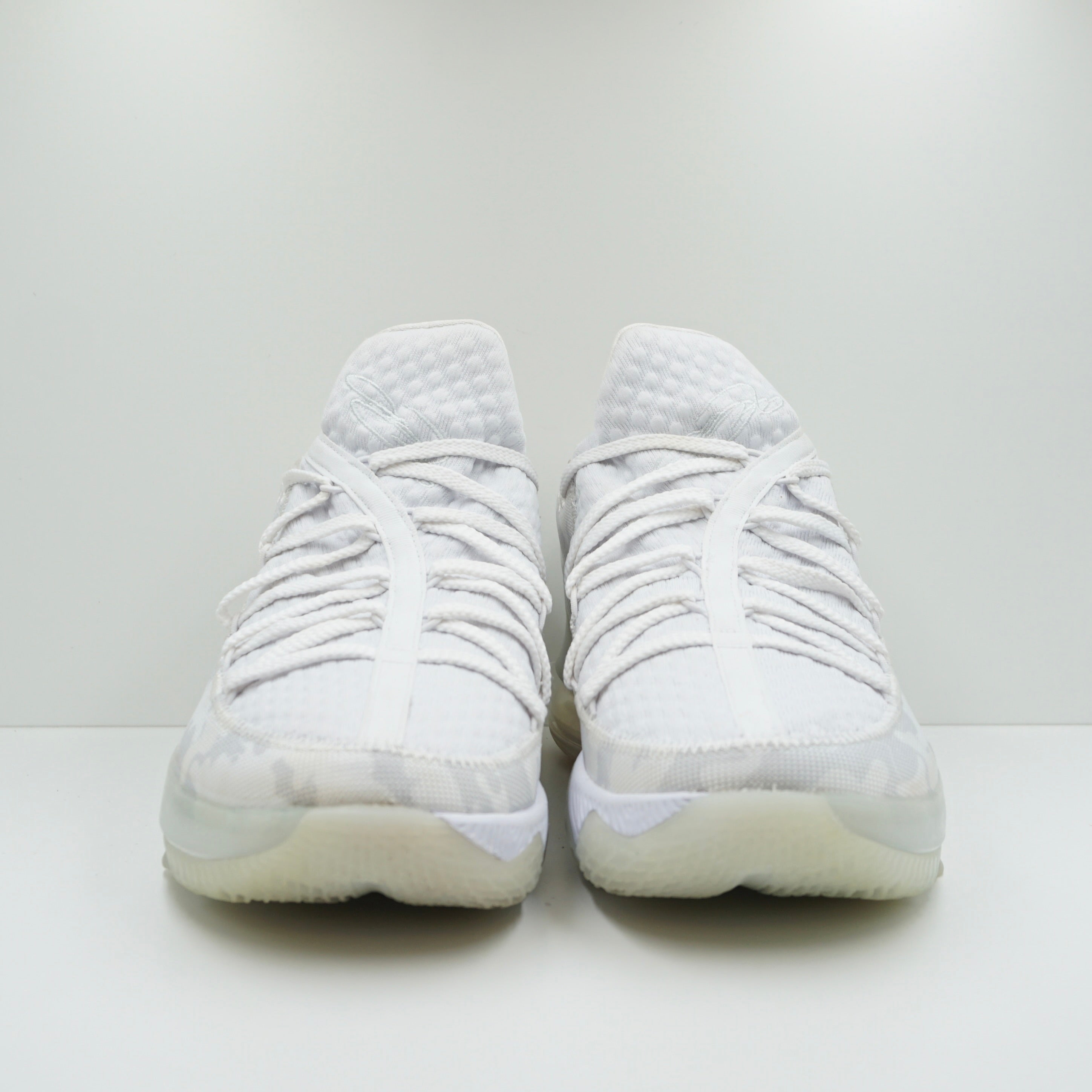Nike Lebron 17 XVII Low White Camo