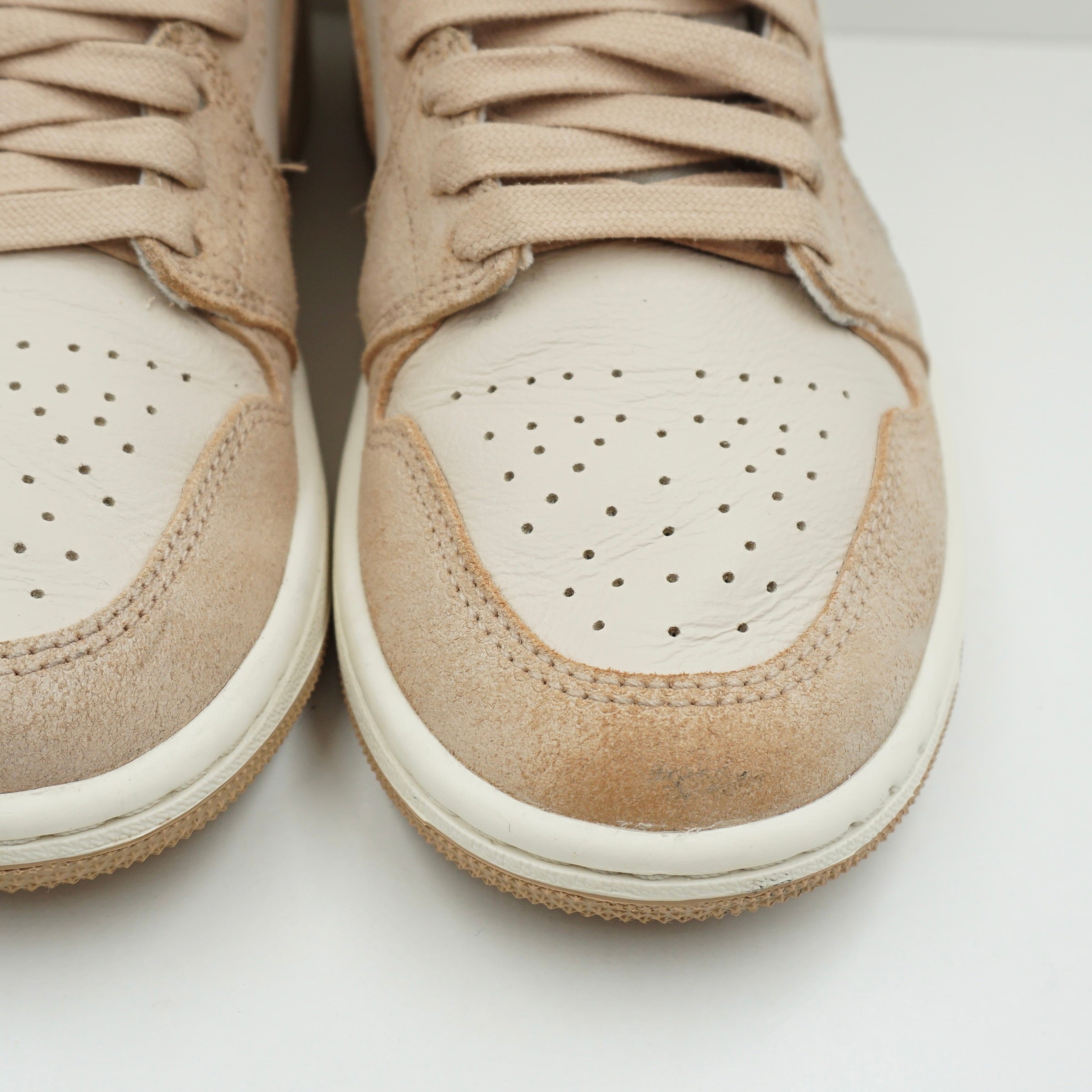 Jordan 1 Mid SE Legend Light Brown (W)