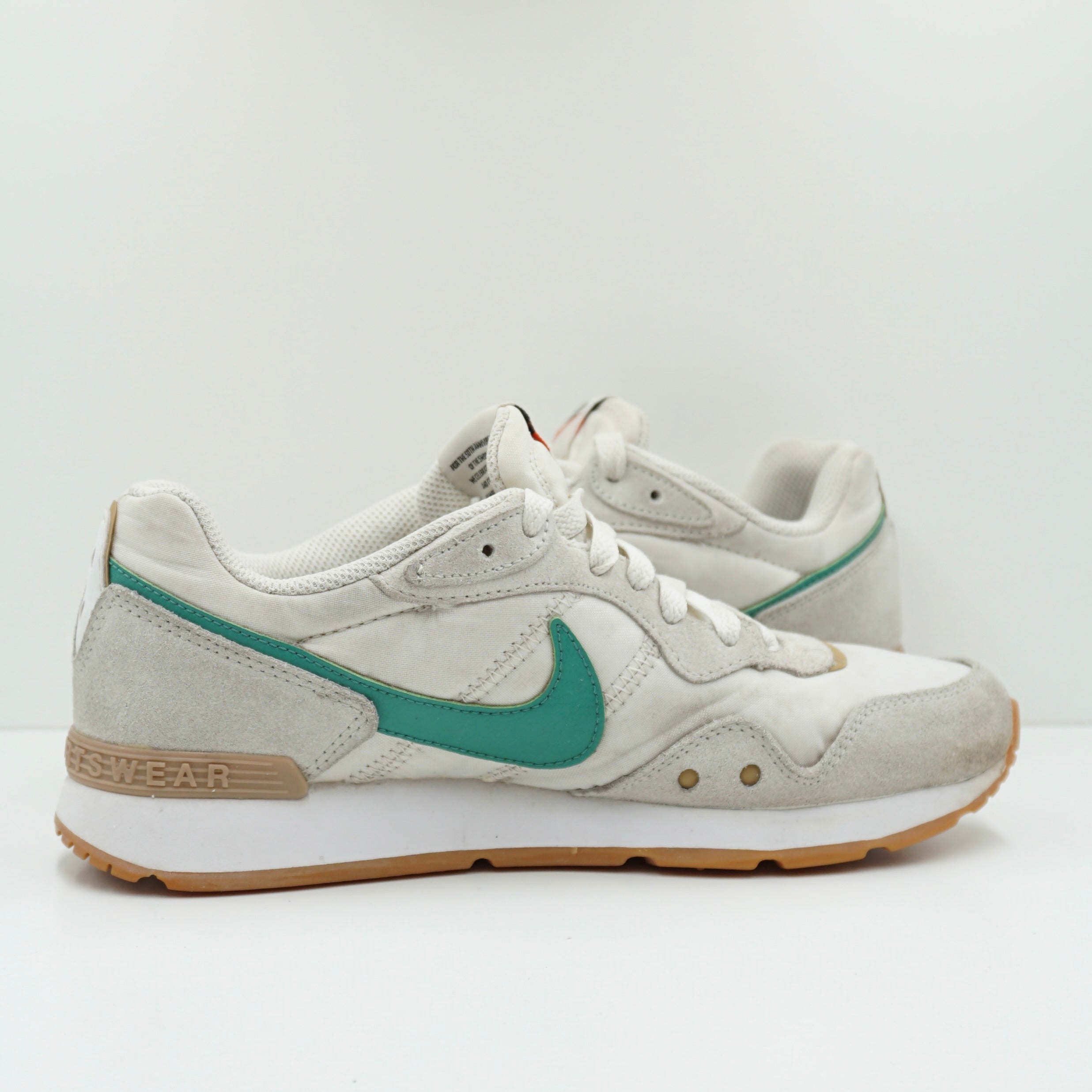 Nike Venture Runner First Use (W)