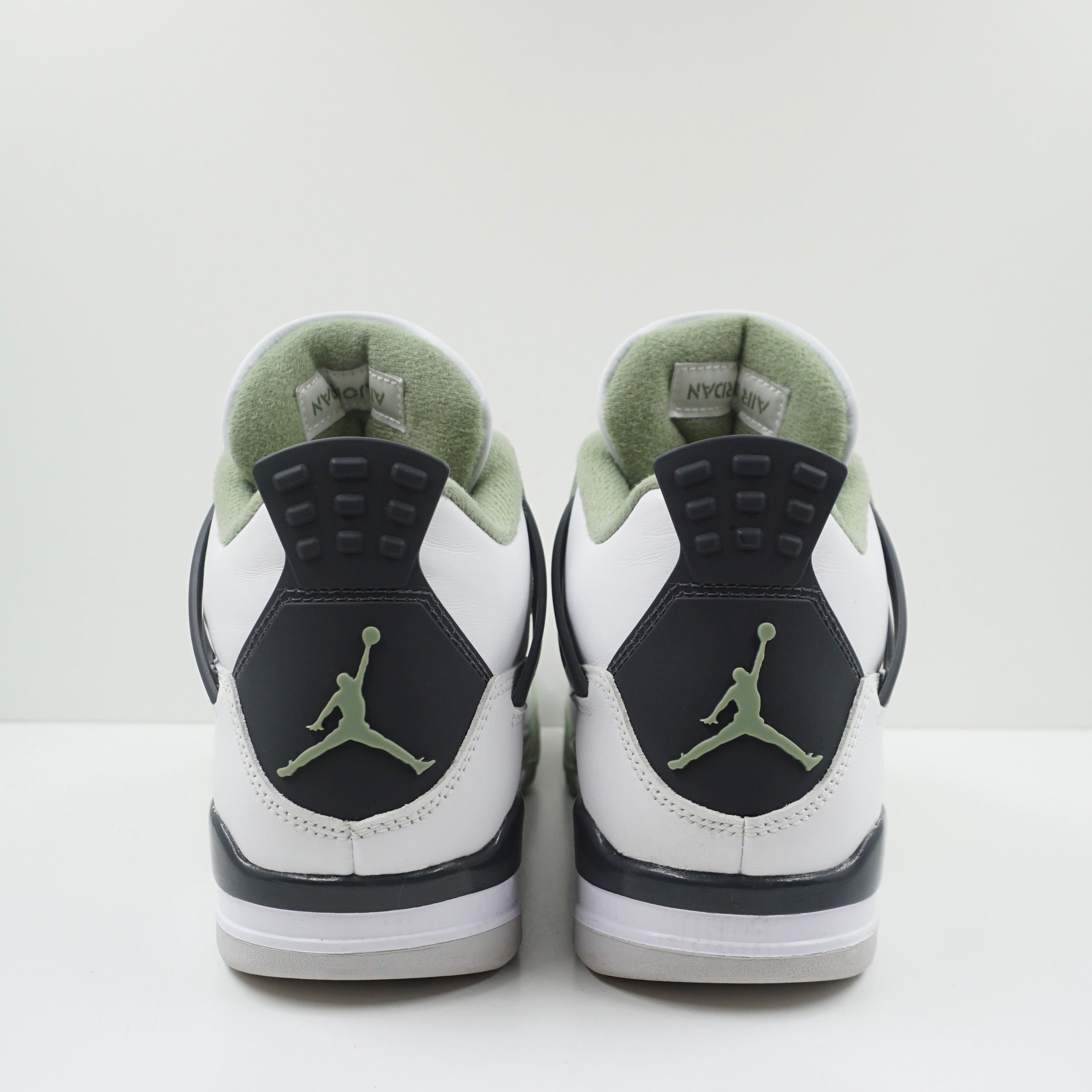 Jordan 4 Retro Seafoam (W)