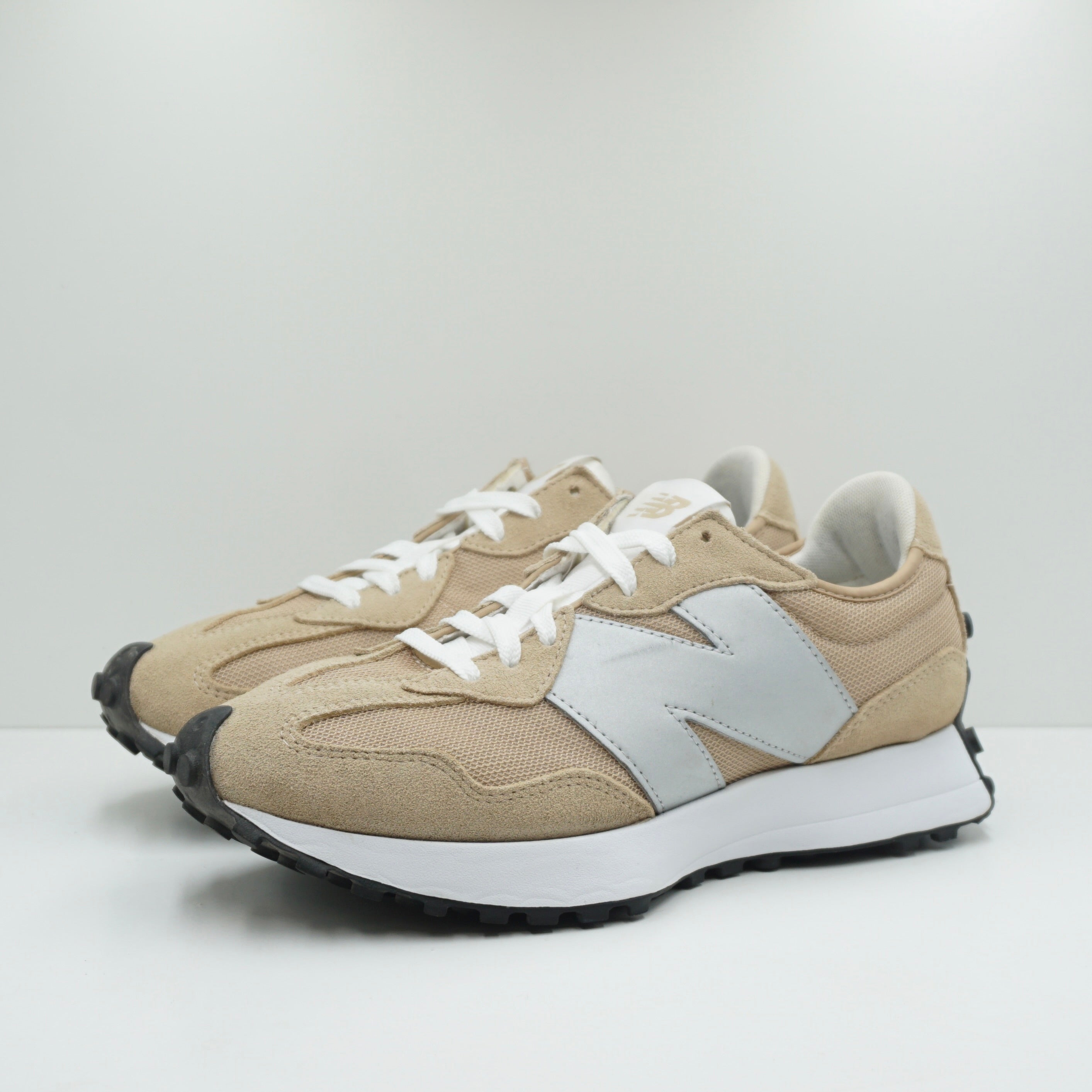 New Balance 327 Tan Silver