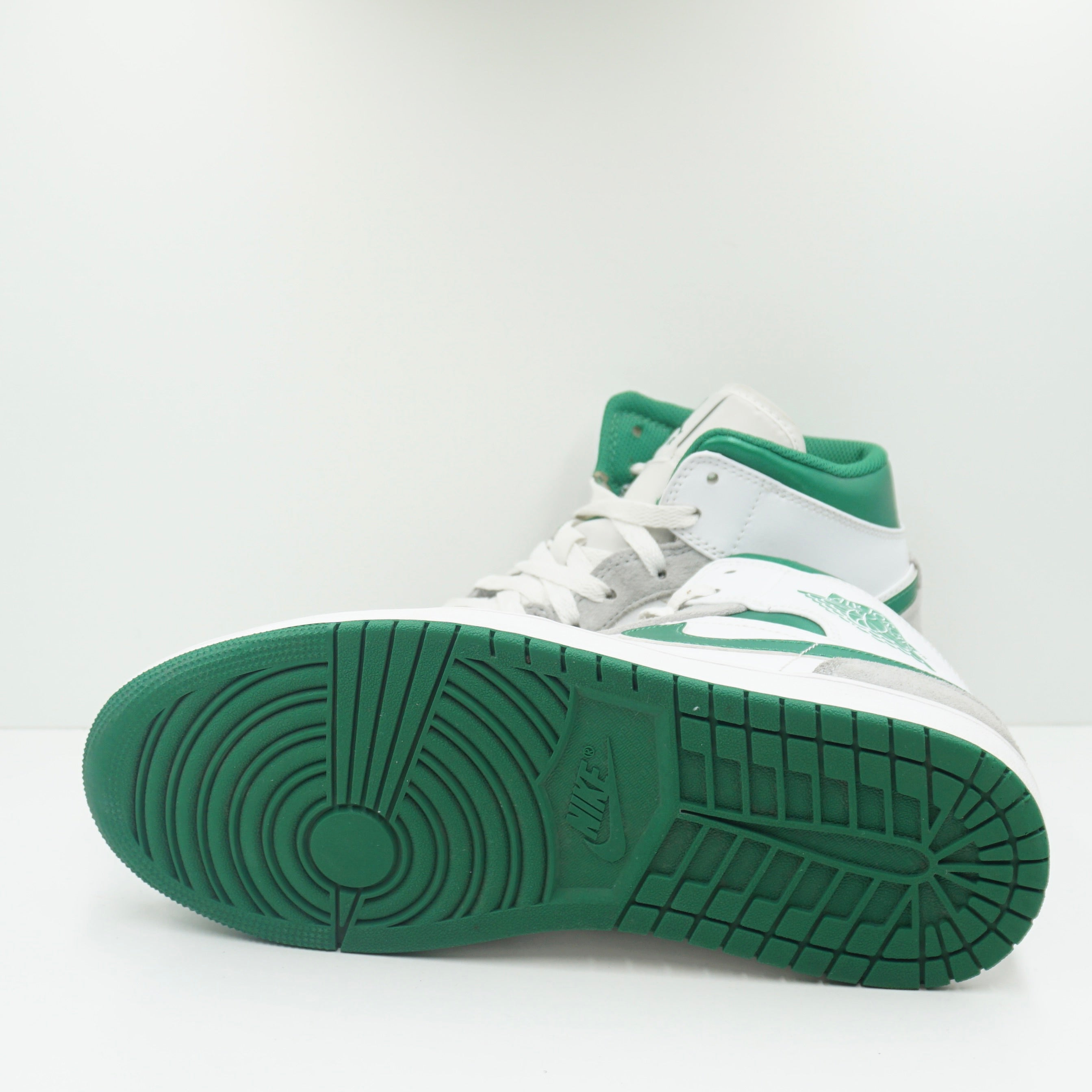 Jordan 1 Mid SE Grey Green