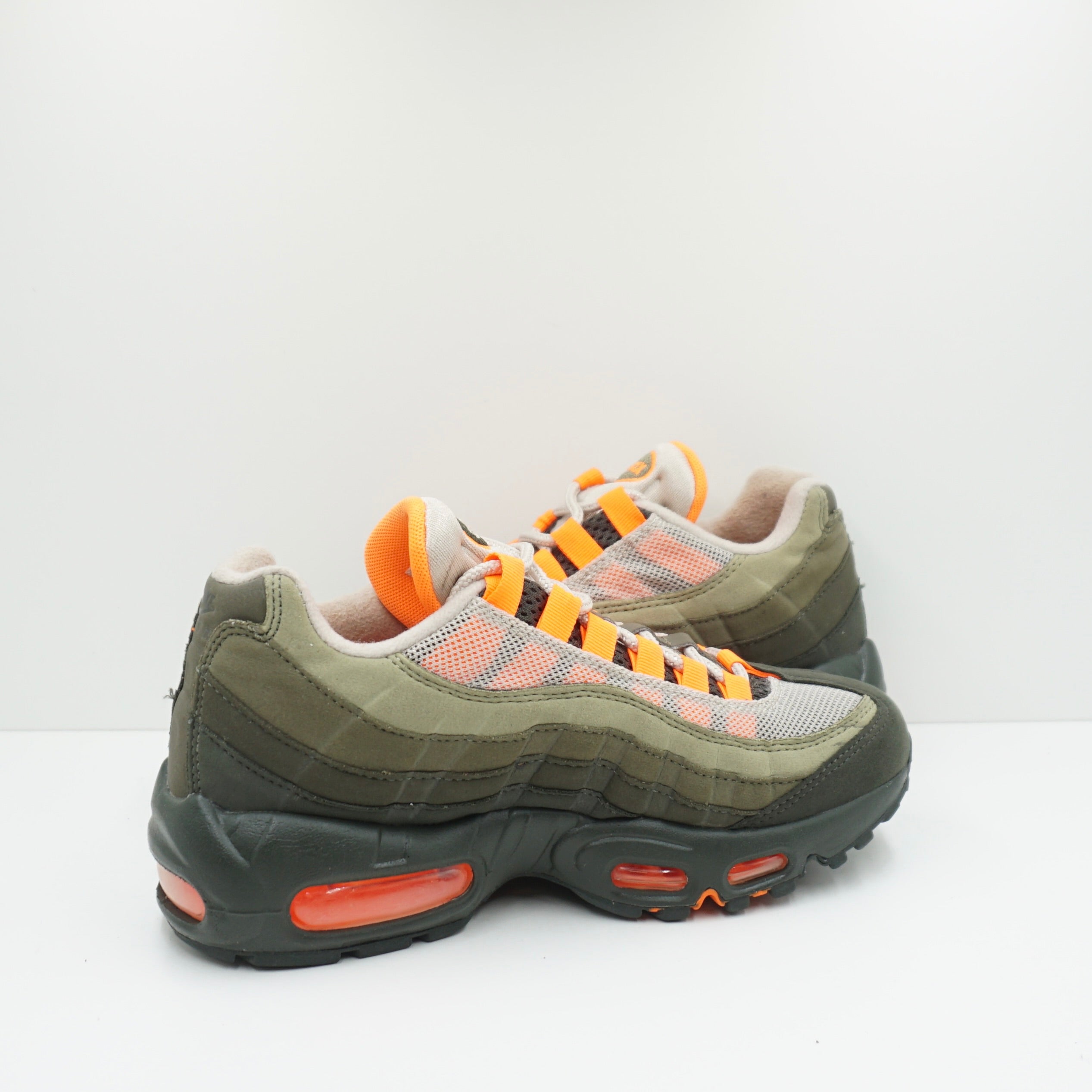 Nike Air Max 95 OG Neutral Olive Total Orange