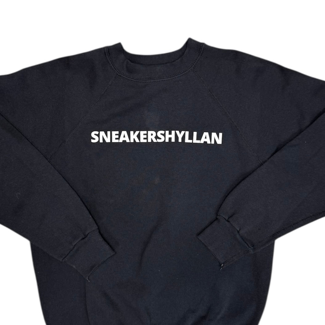 Vintage Sneakershyllan Sweatshirt (30 of 30)