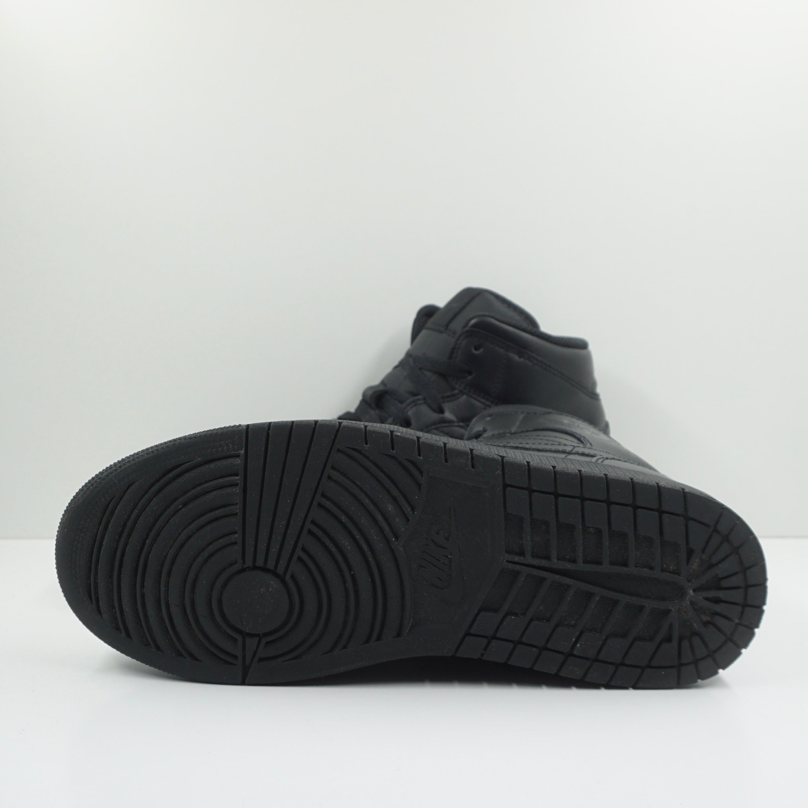 Jordan 1 Mid Triple Black