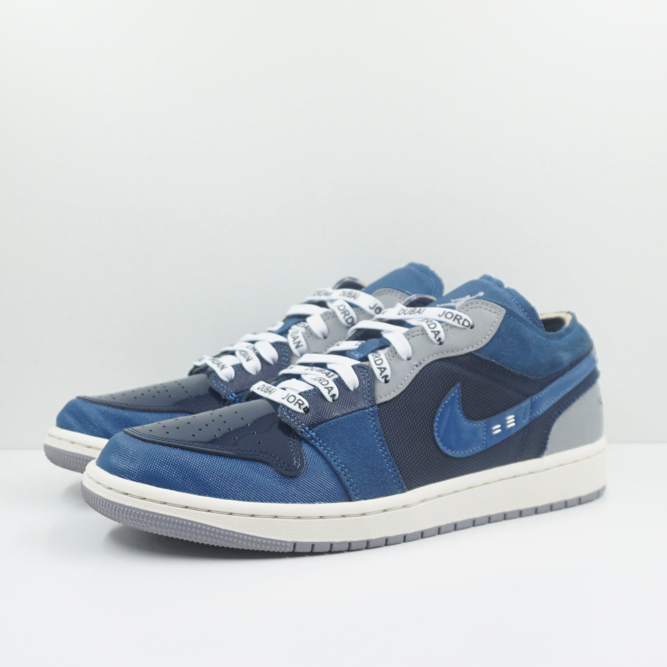 Jordan 1 Low SE Craft Obsidian French Blue Ashen Slate White