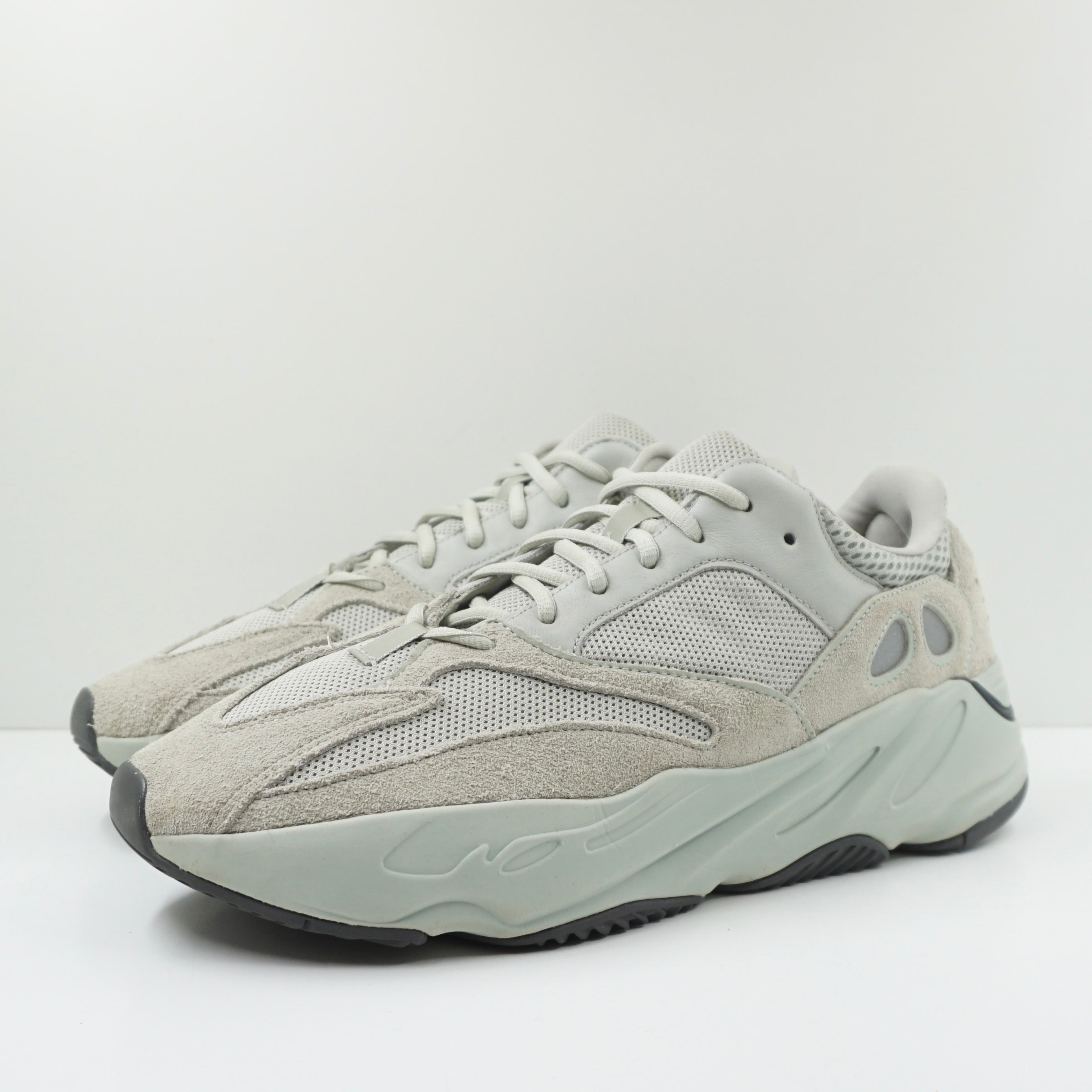 Adidas Yeezy Boost 700 Salt
