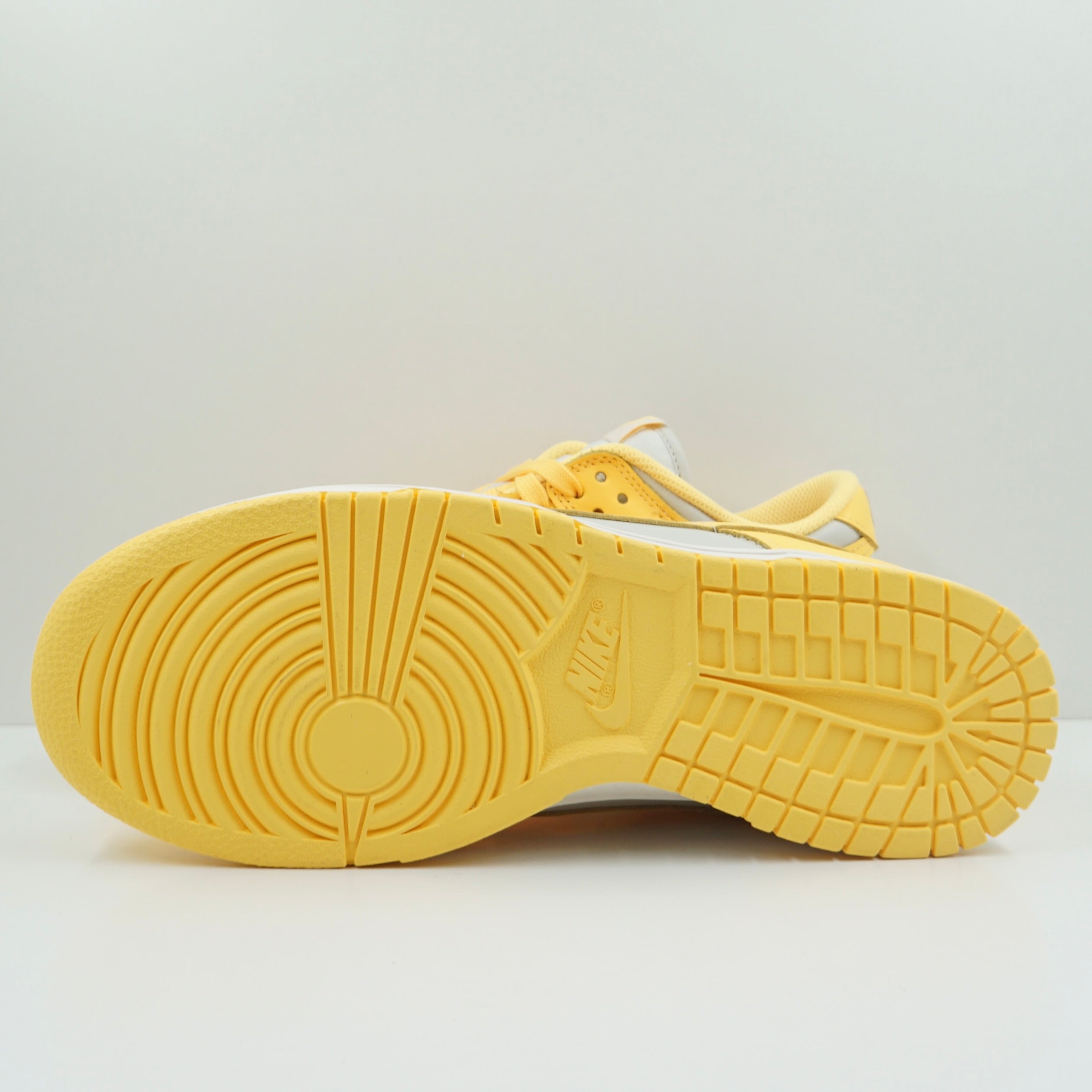 Nike Dunk Low Citron Pulse (W)