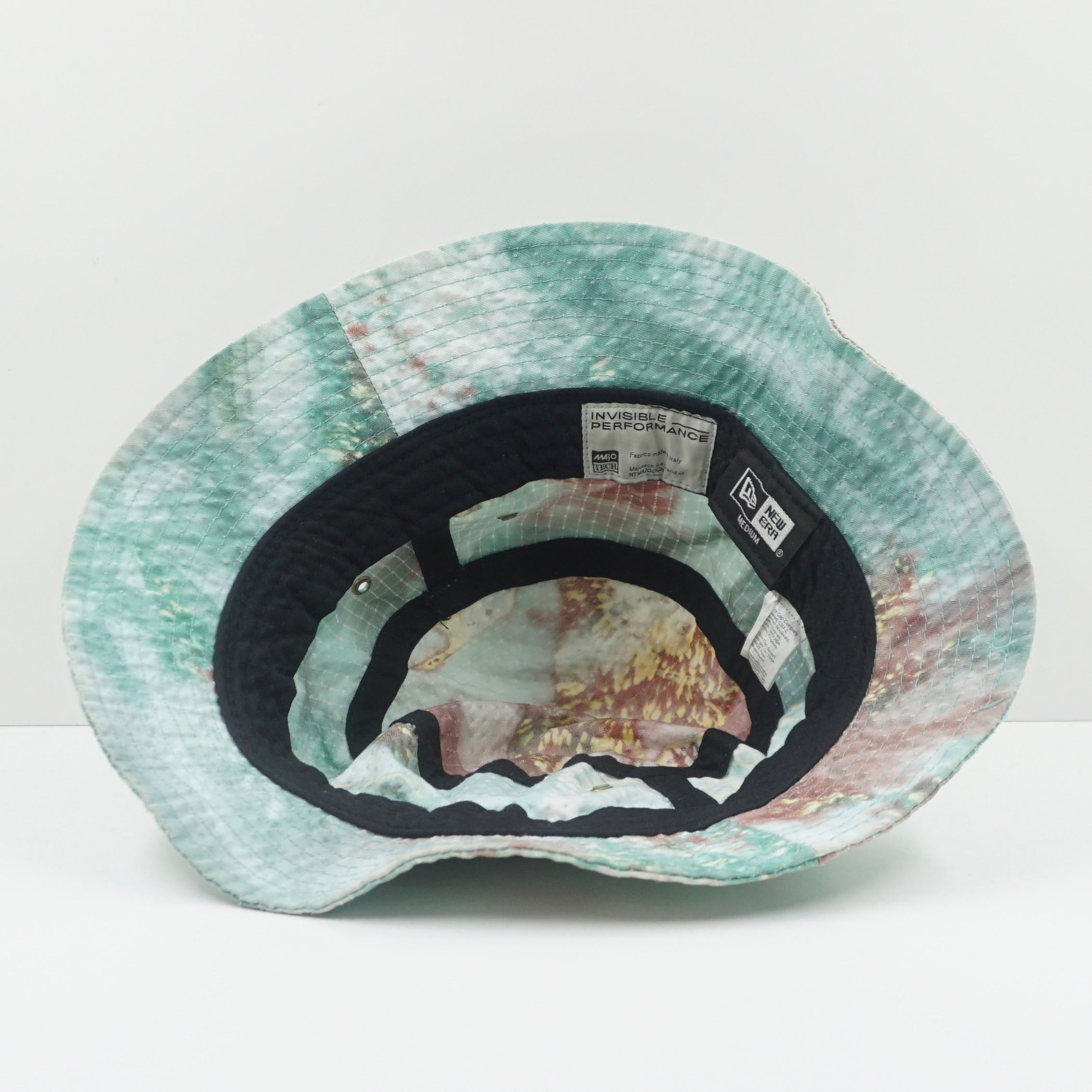 New Era Invisible Performance Water Color Bucket Hat