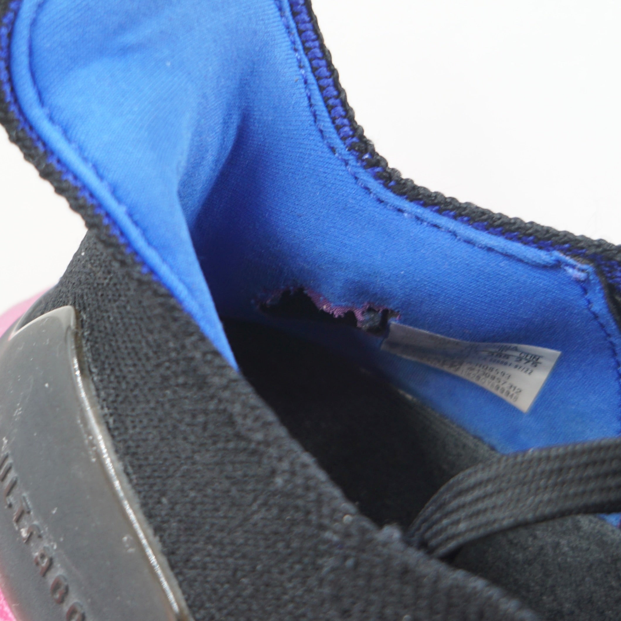 Adidas Ultra Boost 22 Black Lucid Blue Pink