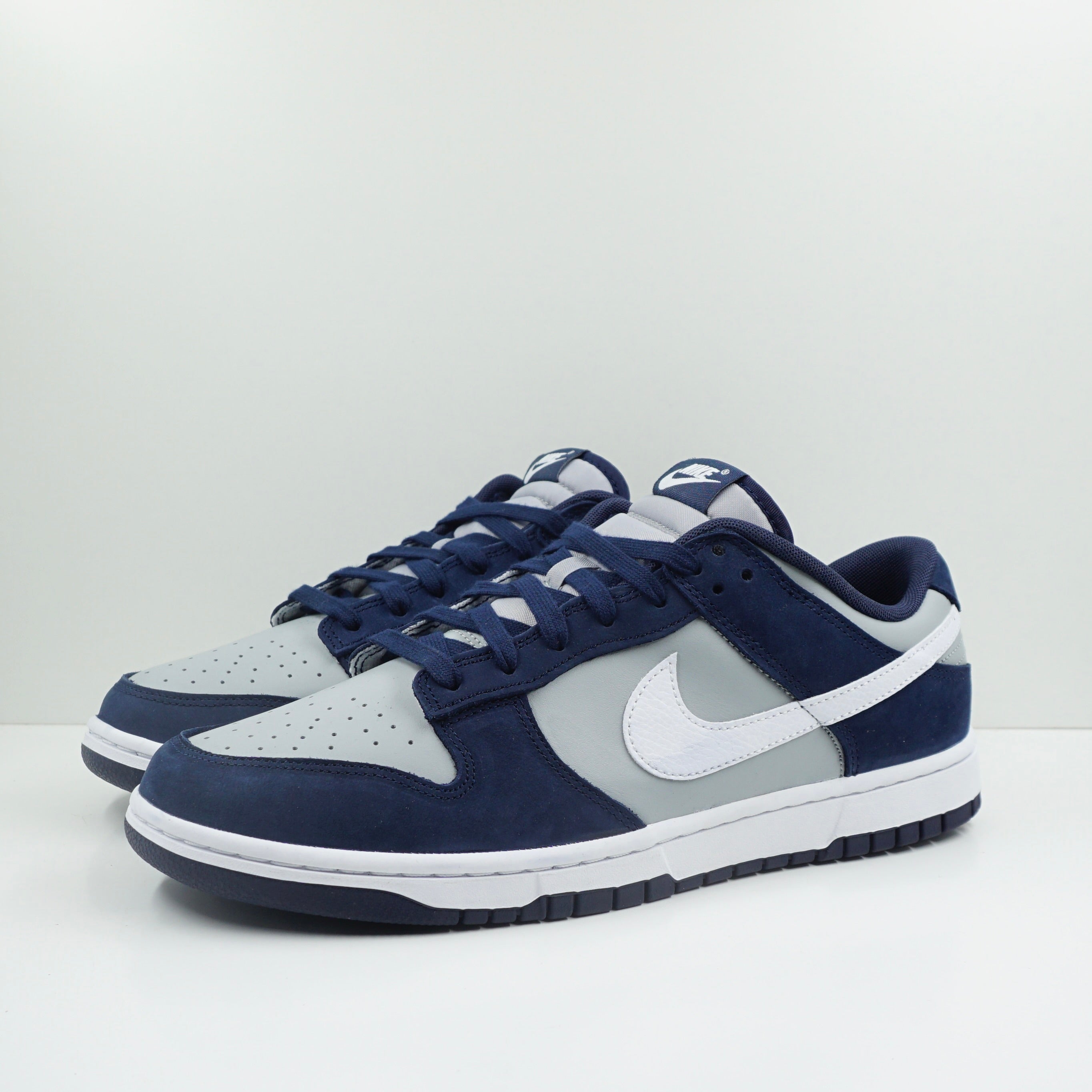 Nike Dunk Low Georgetown Suede