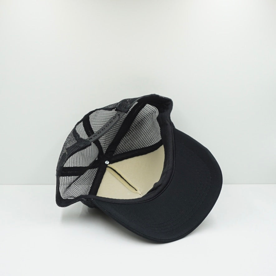 RØDE Black Trucker Cap